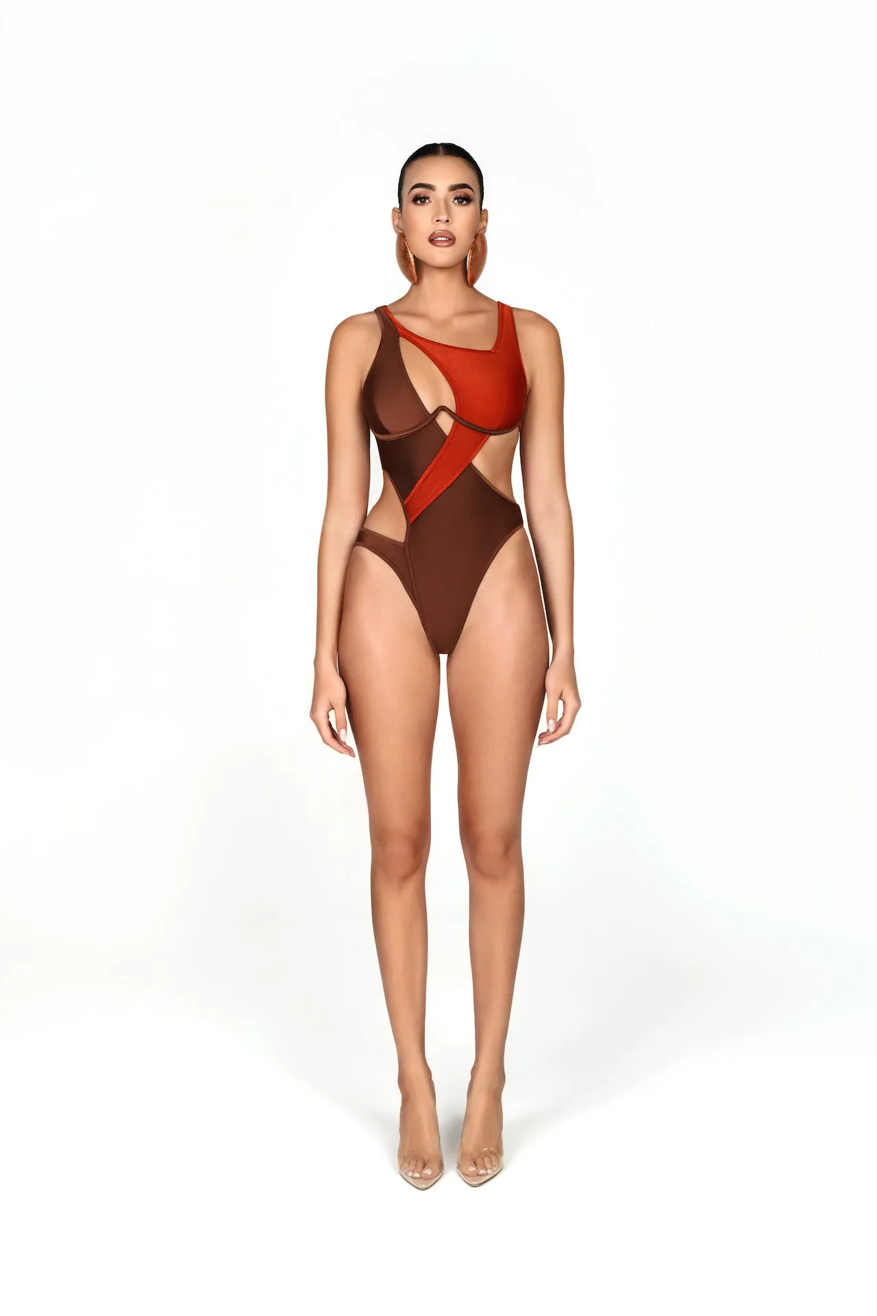 AMBER ONEPIECE stylish design