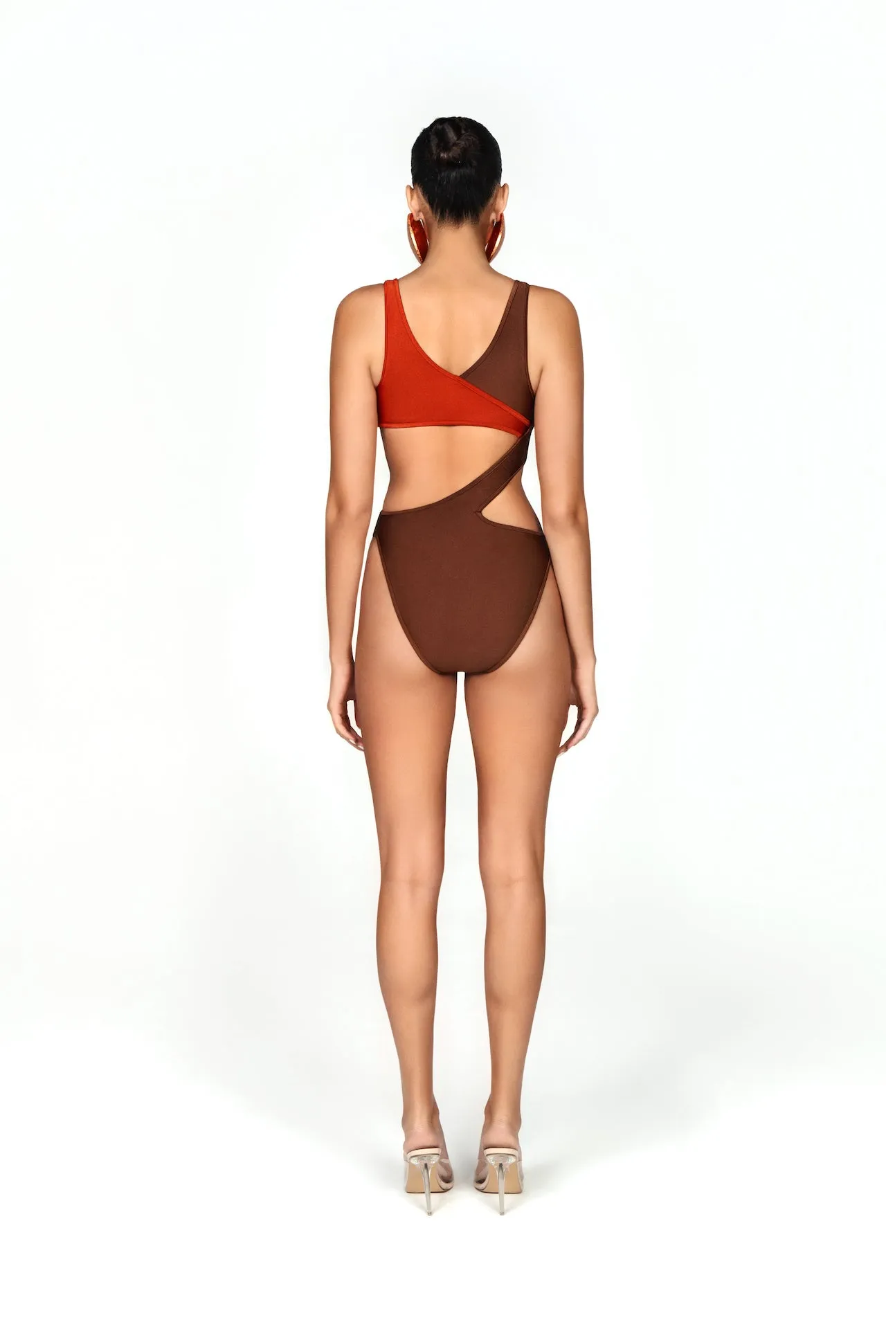 AMBER ONEPIECE stylish design