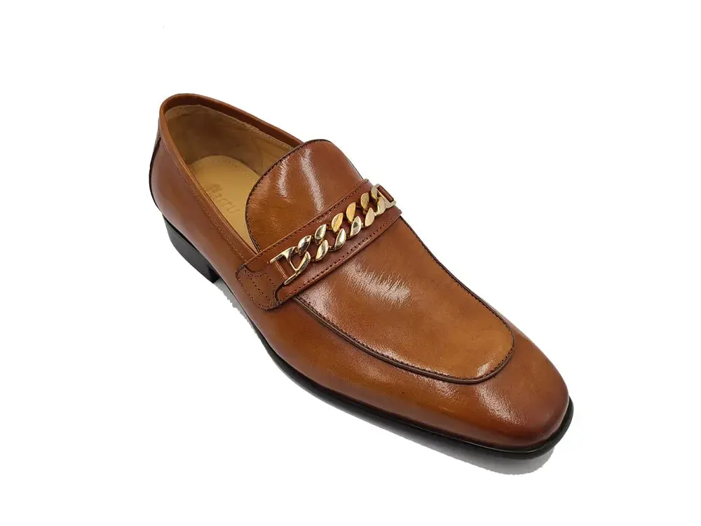 Beveled Squared Toe Loafer elegant core