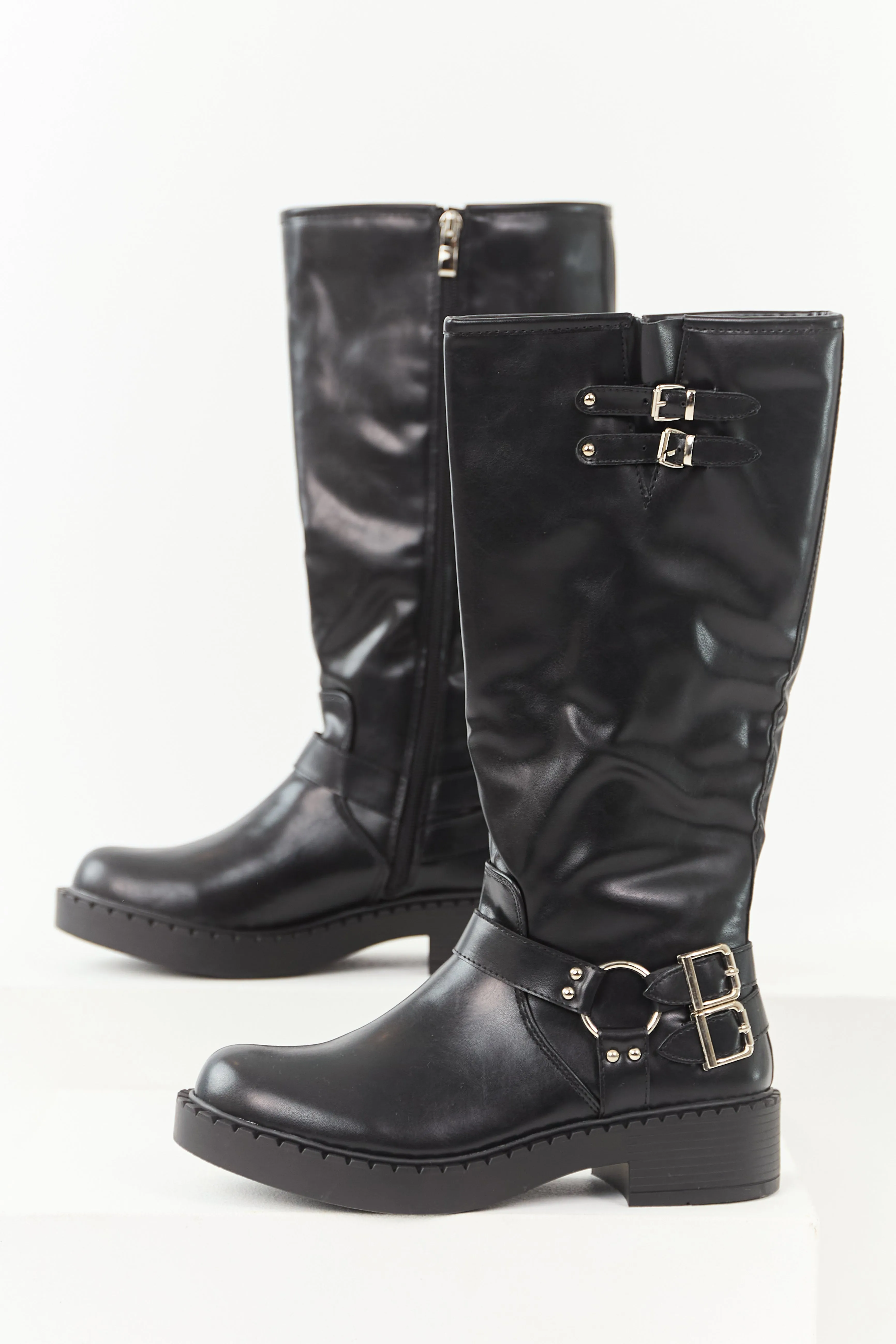 7/29/2025,ALL_PRODUCTS,back-in-stock:true,filter-color:Black,filter-fabric:Faux Leather,filter-season:Fall,filter-season:Winter,gpc:Shoes,pc:Boots_Booties,Reg-Price