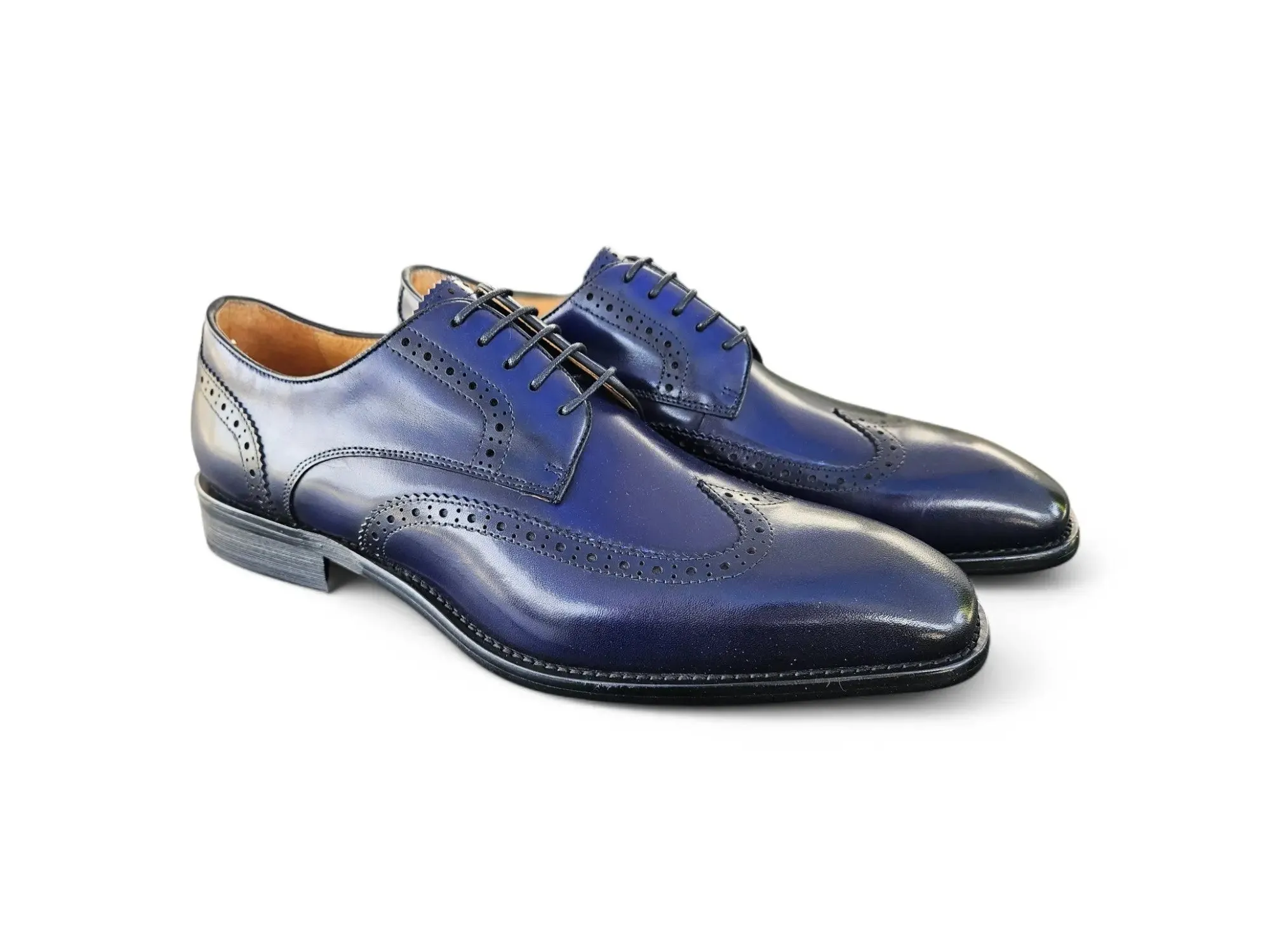 Blucher Style Wingtip Oxford wardrobe must