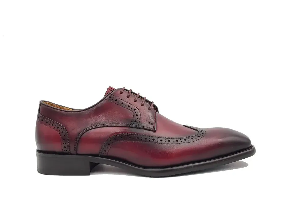 Blucher Style Wingtip Oxford wardrobe must