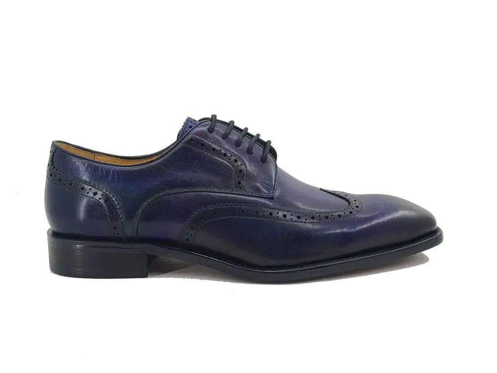 Blucher Style Wingtip Oxford wardrobe must