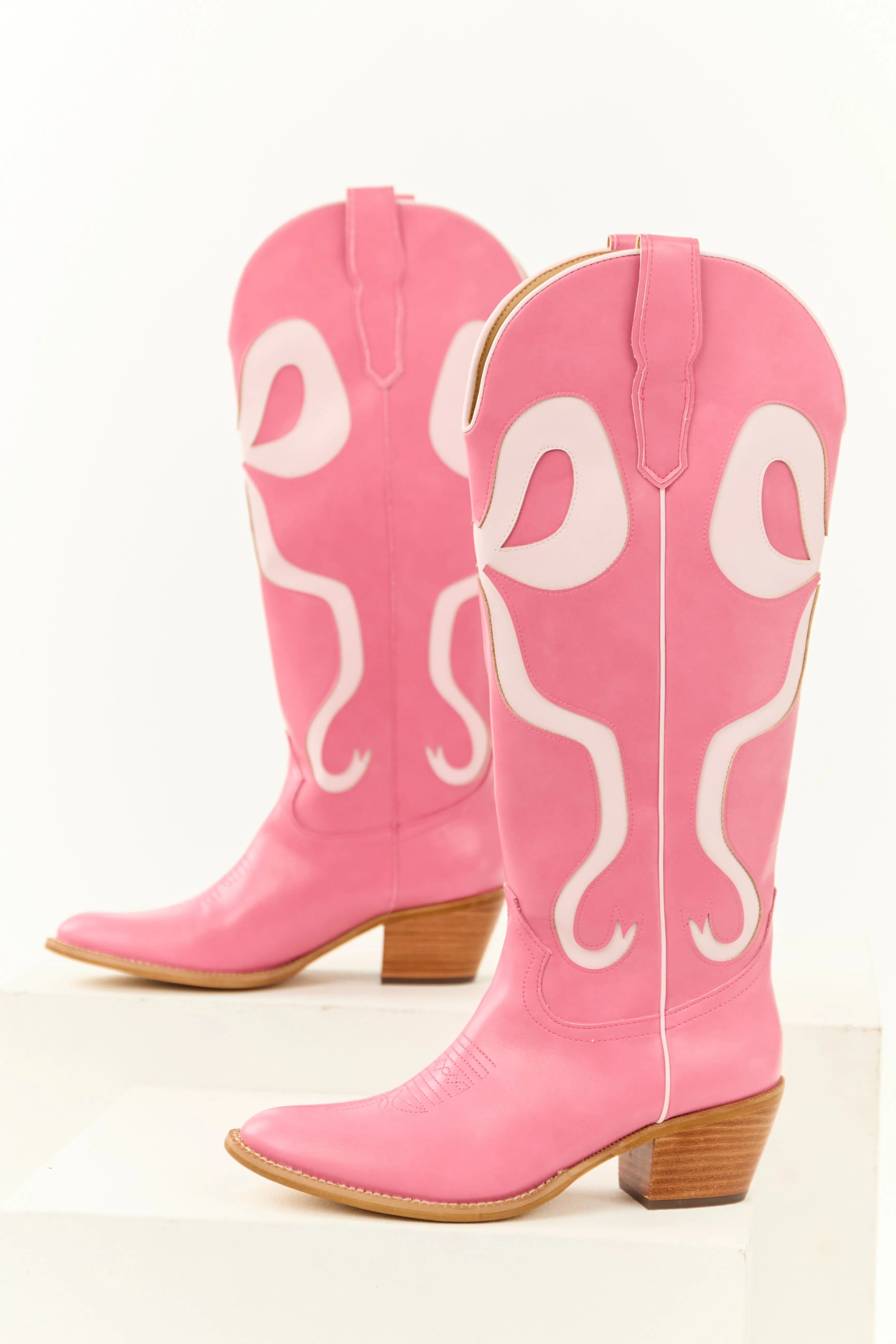 5/15/2025,ALL_PRODUCTS,back-in-stock:true,filter-color:Pink,filter-fabric:Faux Leather,filter-season:Spring,filter-season:Summer,gpc:Shoes,pc:Boots_Booties,Reg-Price