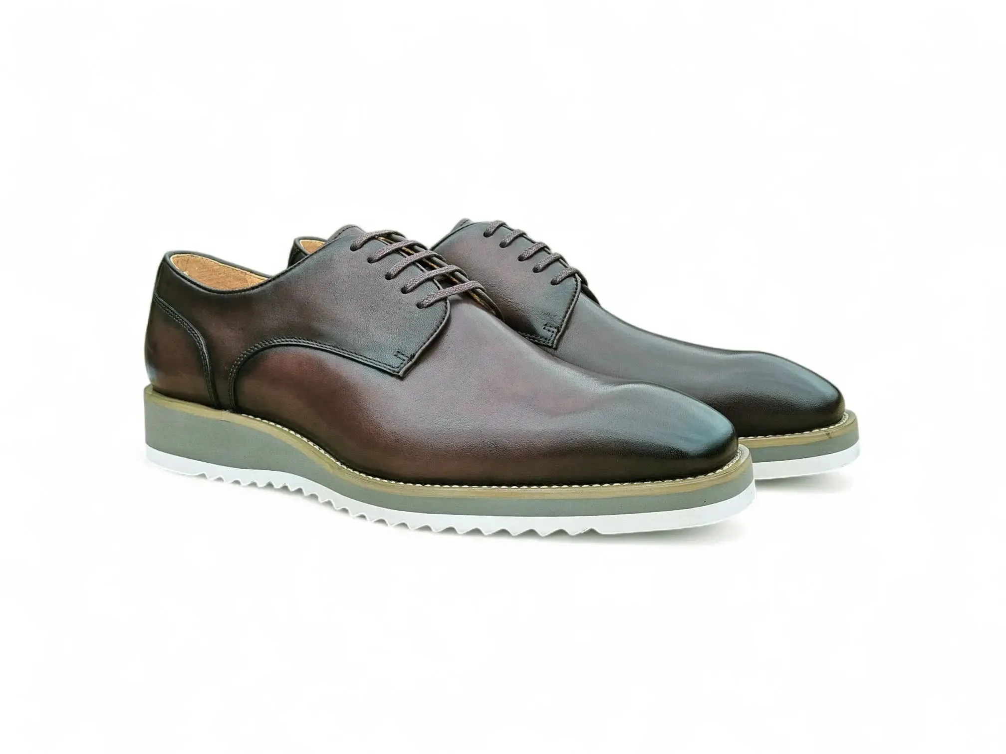 Burnished Lace-up Leather Derby elite taste