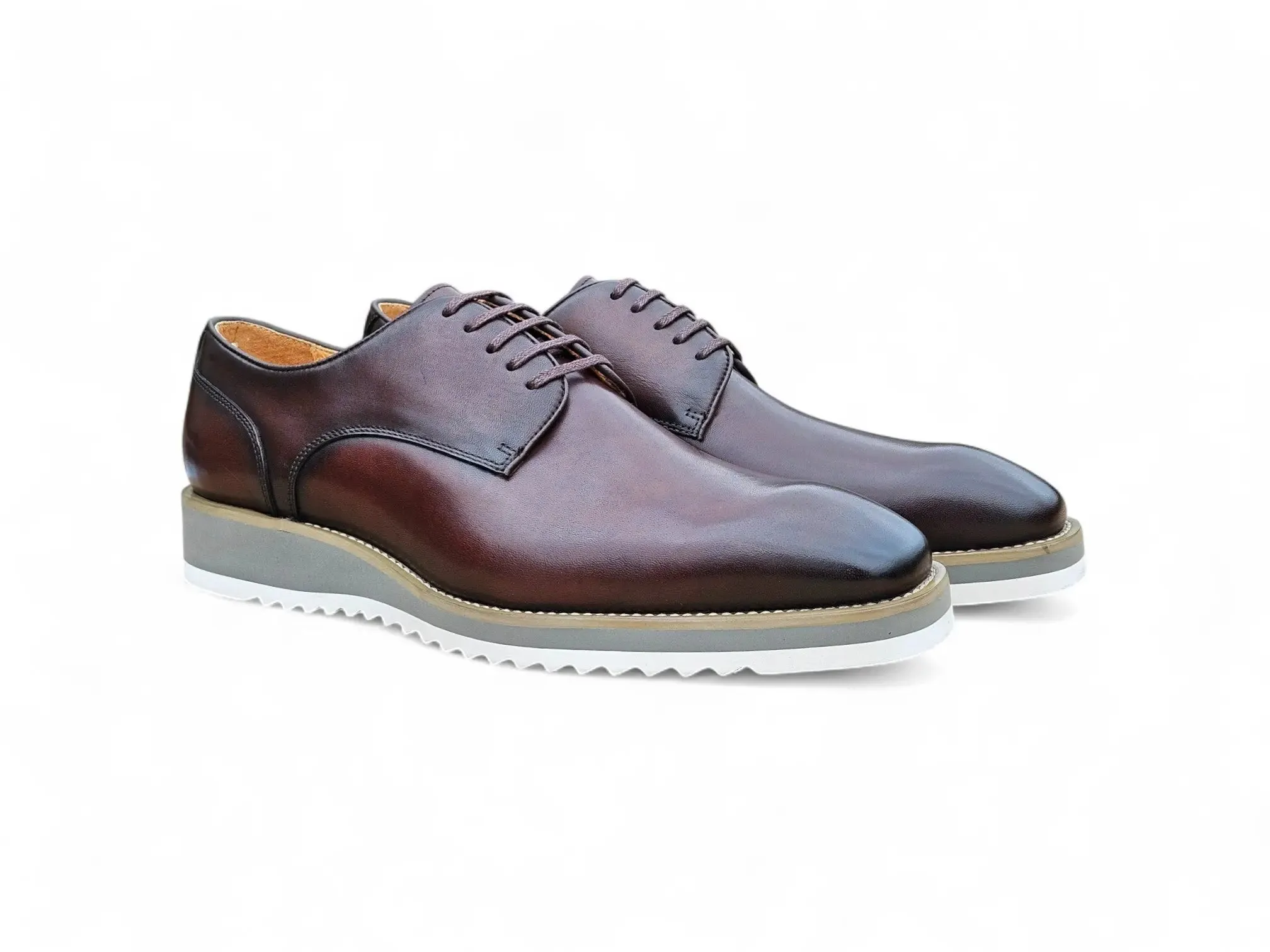 Burnished Lace-up Leather Derby elite taste