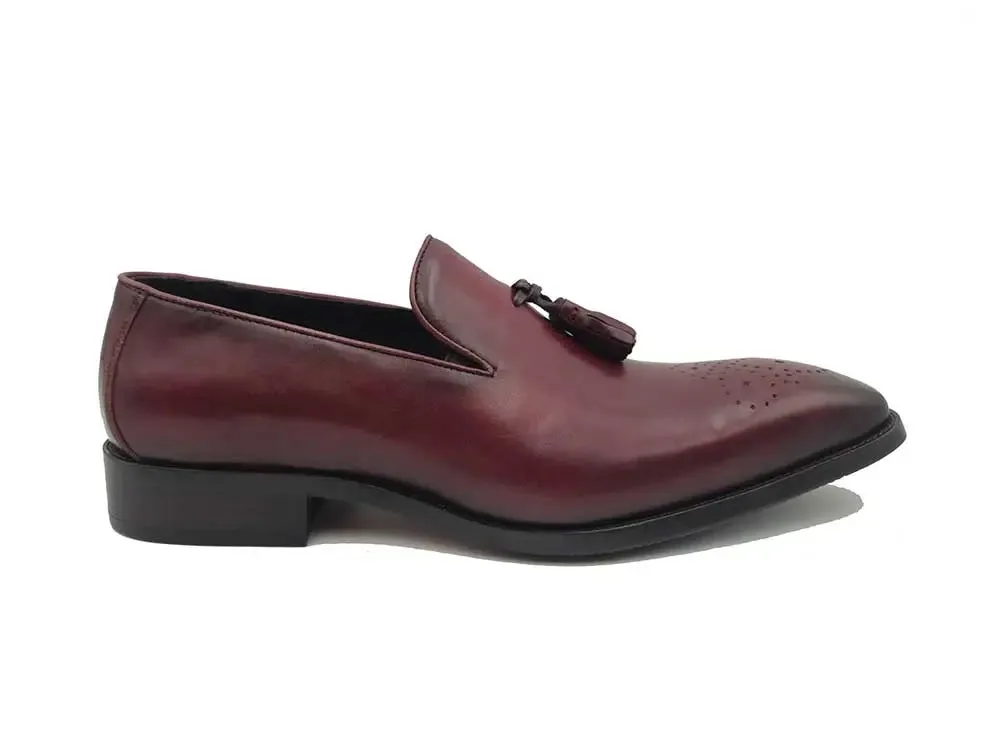 Burnished Wholecut Tassel Loafer neat vibe