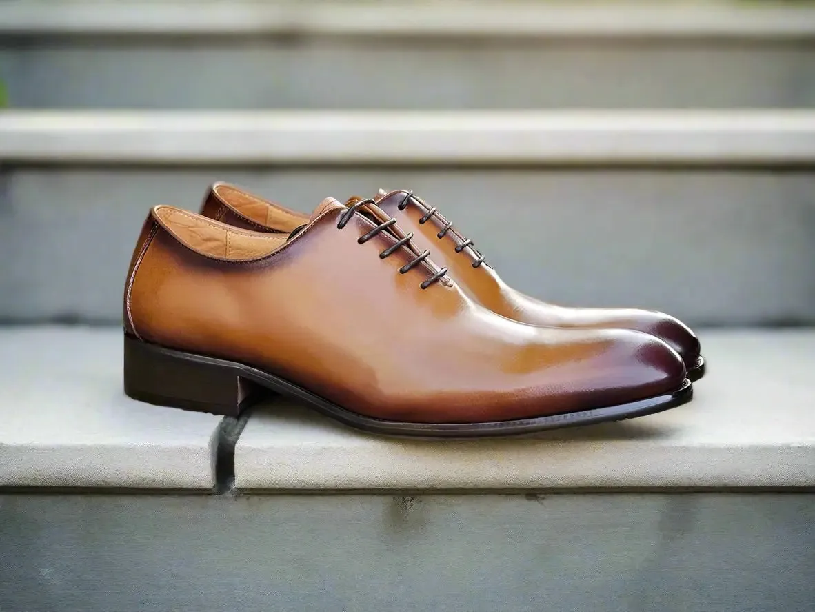 Calfskin Whole Cut Lace-up Oxford urban choice