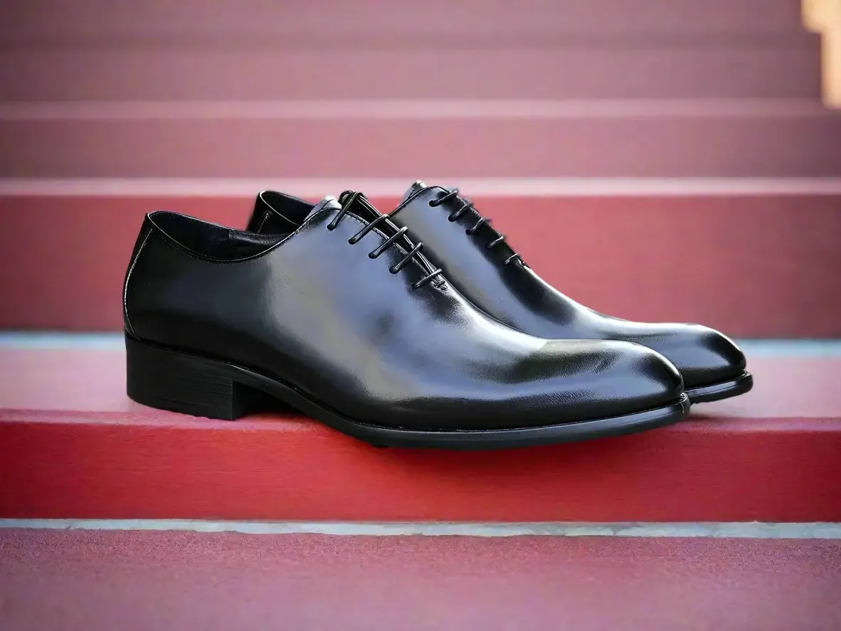 Calfskin Whole Cut Lace-up Oxford urban choice