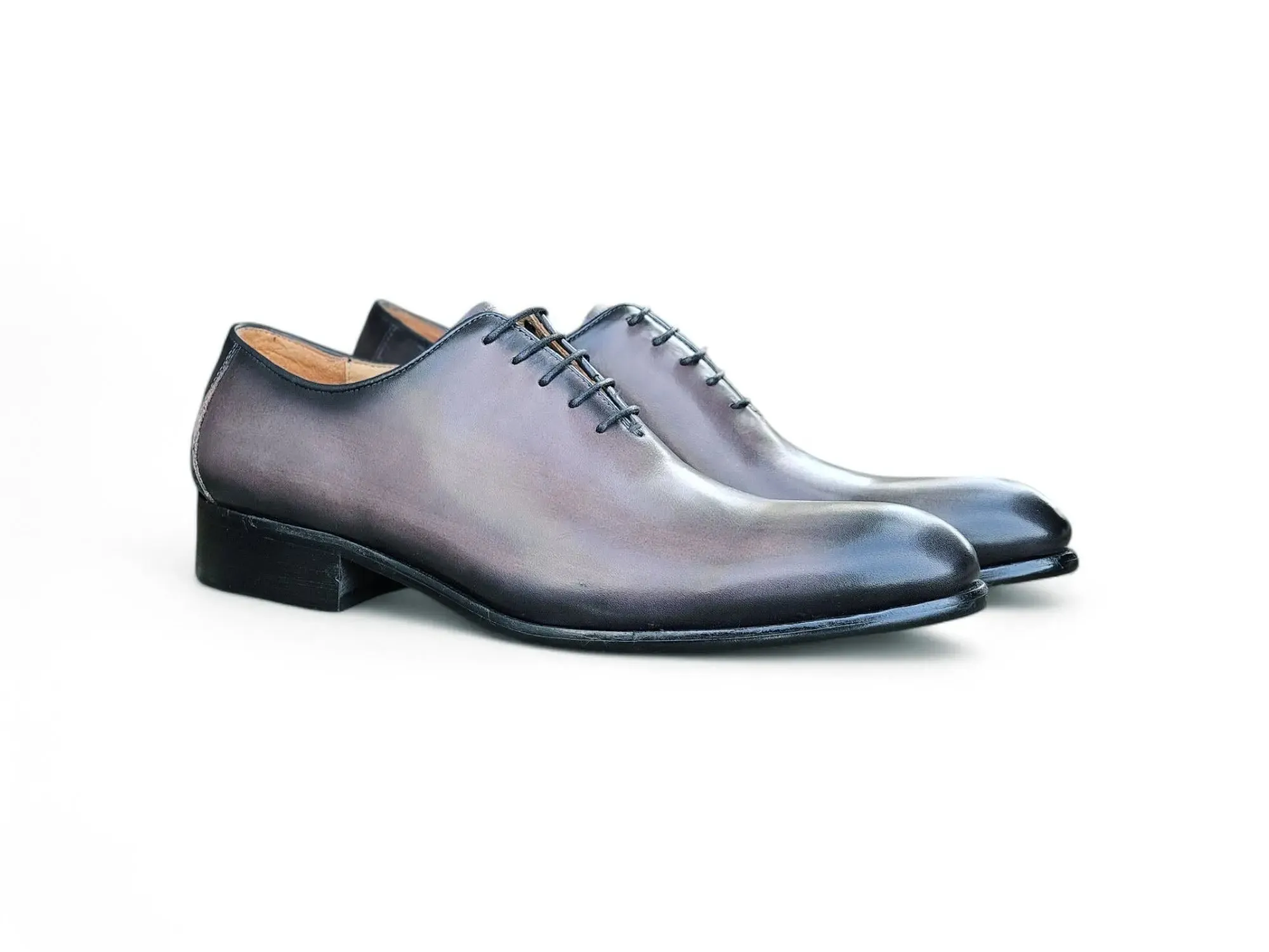 Calfskin Whole Cut Lace-up Oxford urban choice