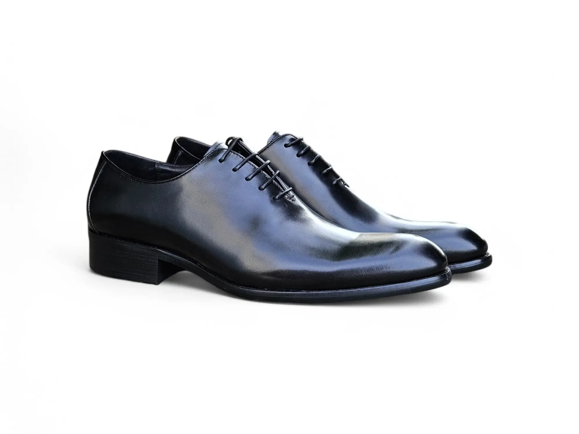 Calfskin Whole Cut Lace-up Oxford urban choice