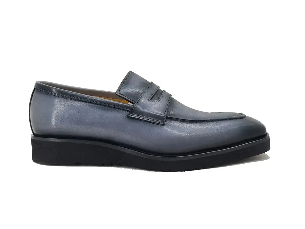 Chic Patina Burnished Penny Loafer summer days