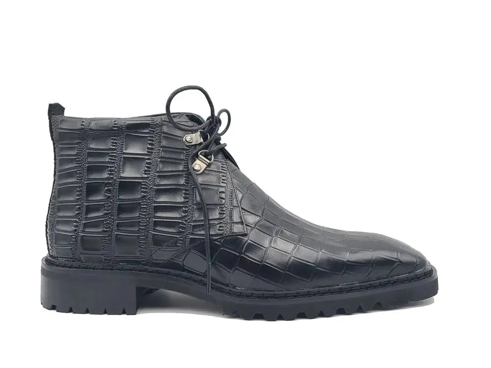 Embossed Chukka Boot Lug Sole grip strong