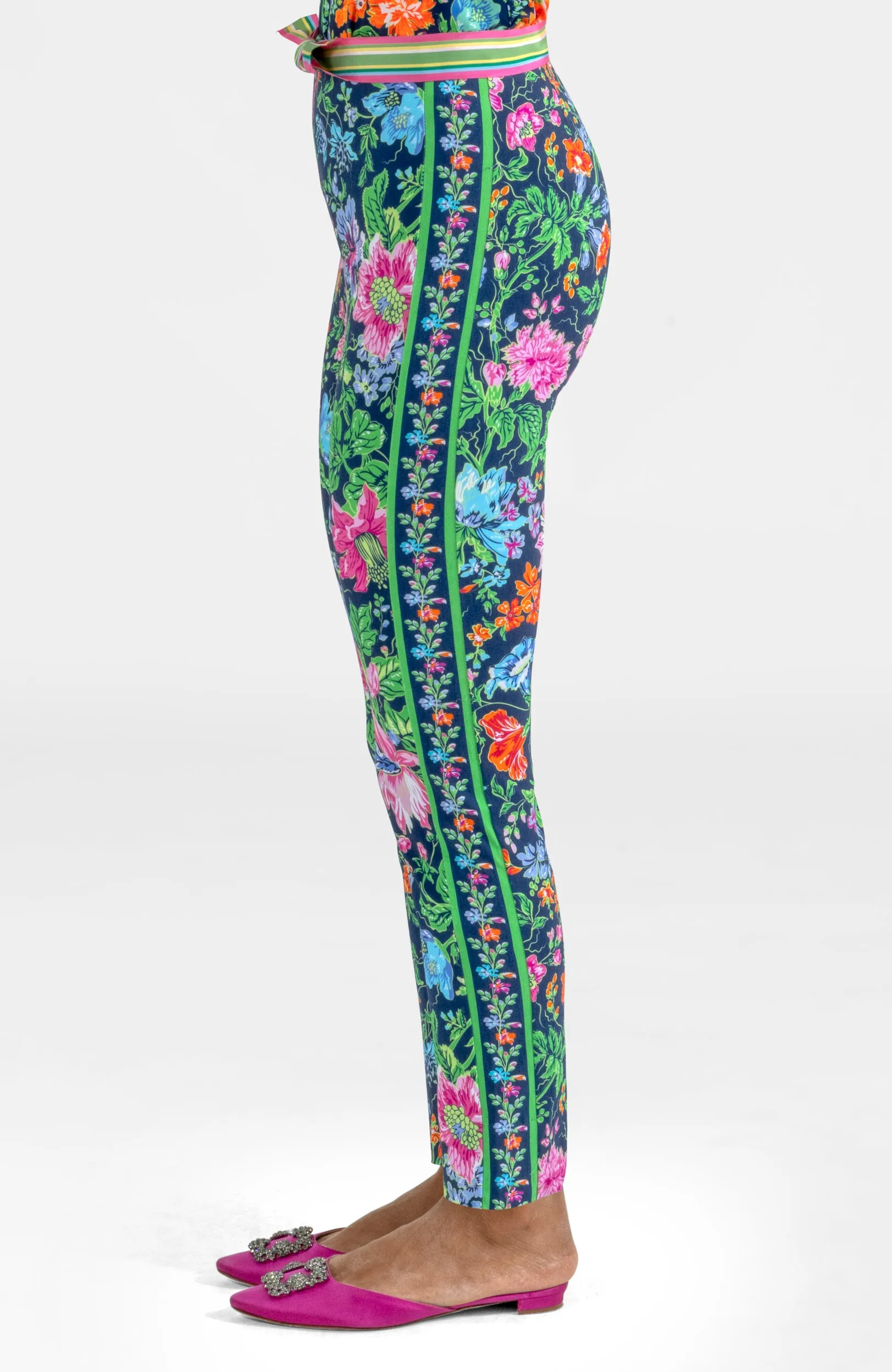 Gripeless Pull On Pants - English Garden loungewear