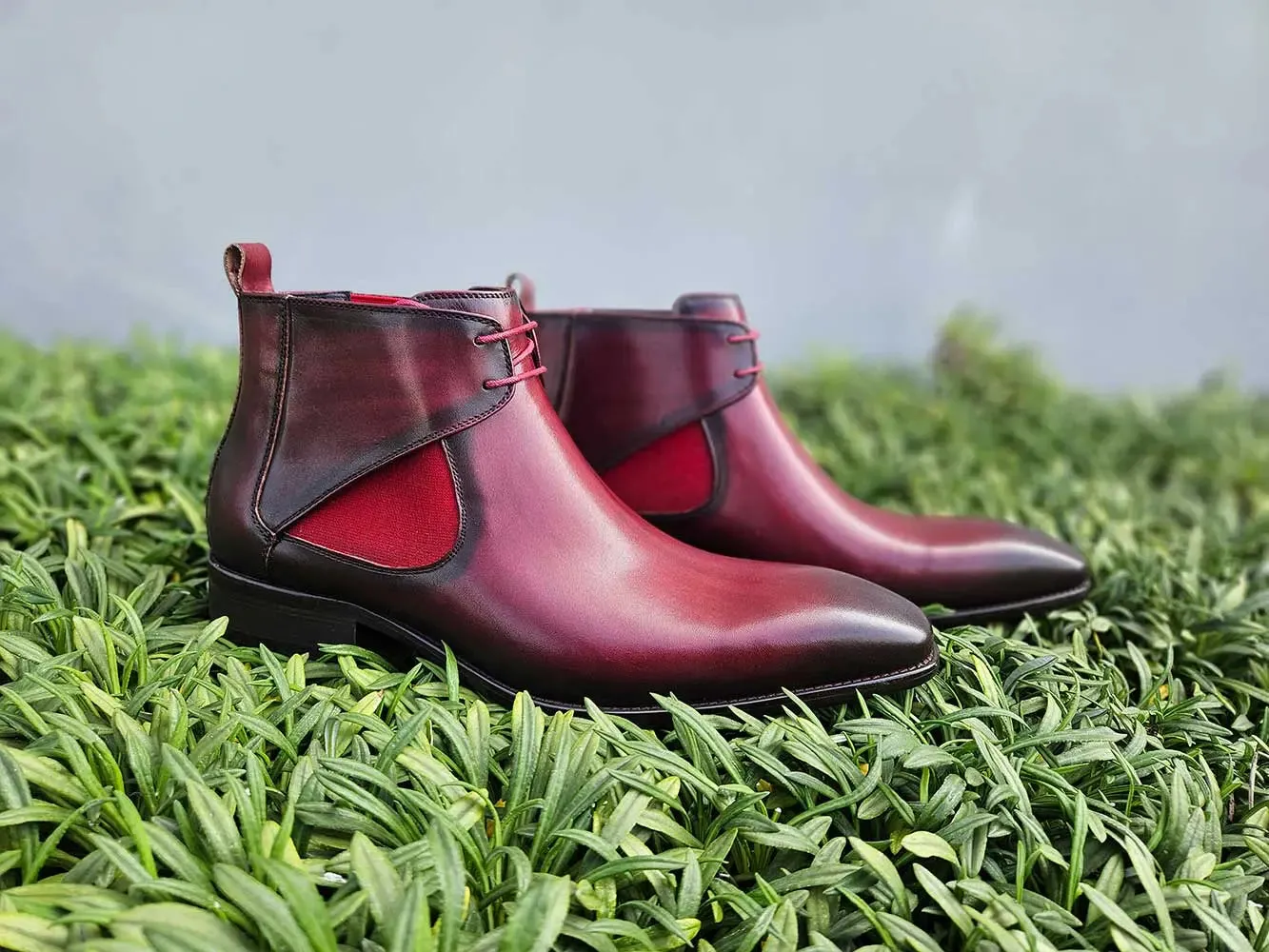Hand Burnished Calfskin Lace-up Boot bold frame