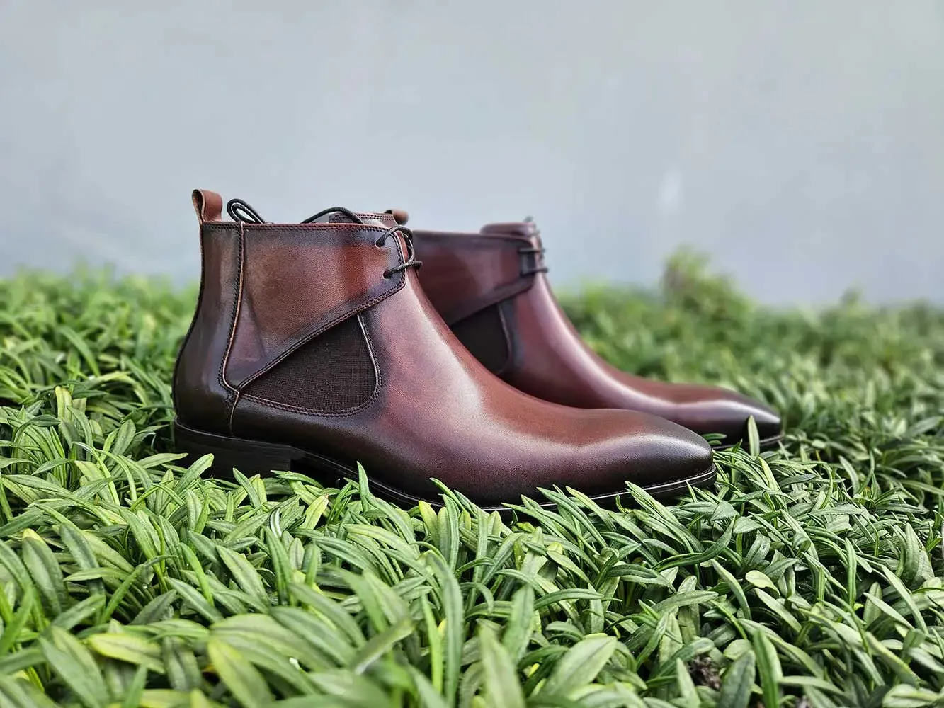 Hand Burnished Calfskin Lace-up Boot bold frame