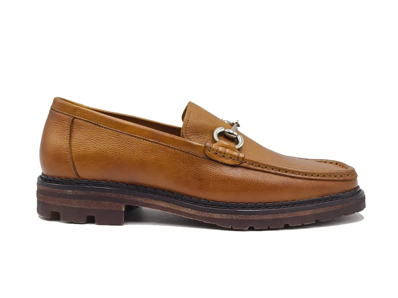 Horsebit Loafer Lug Sole shape calm