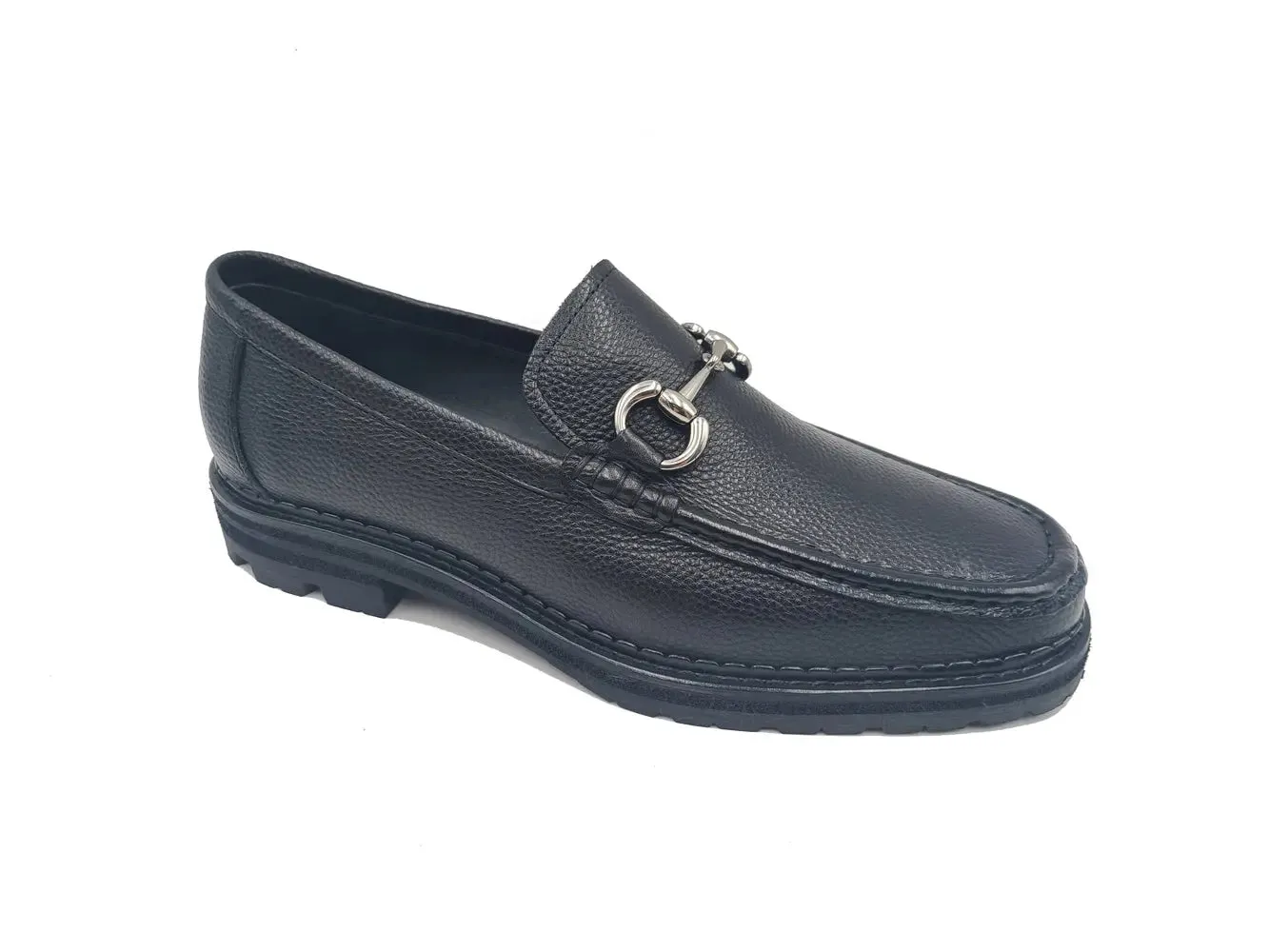 Horsebit Loafer Lug Sole shape calm