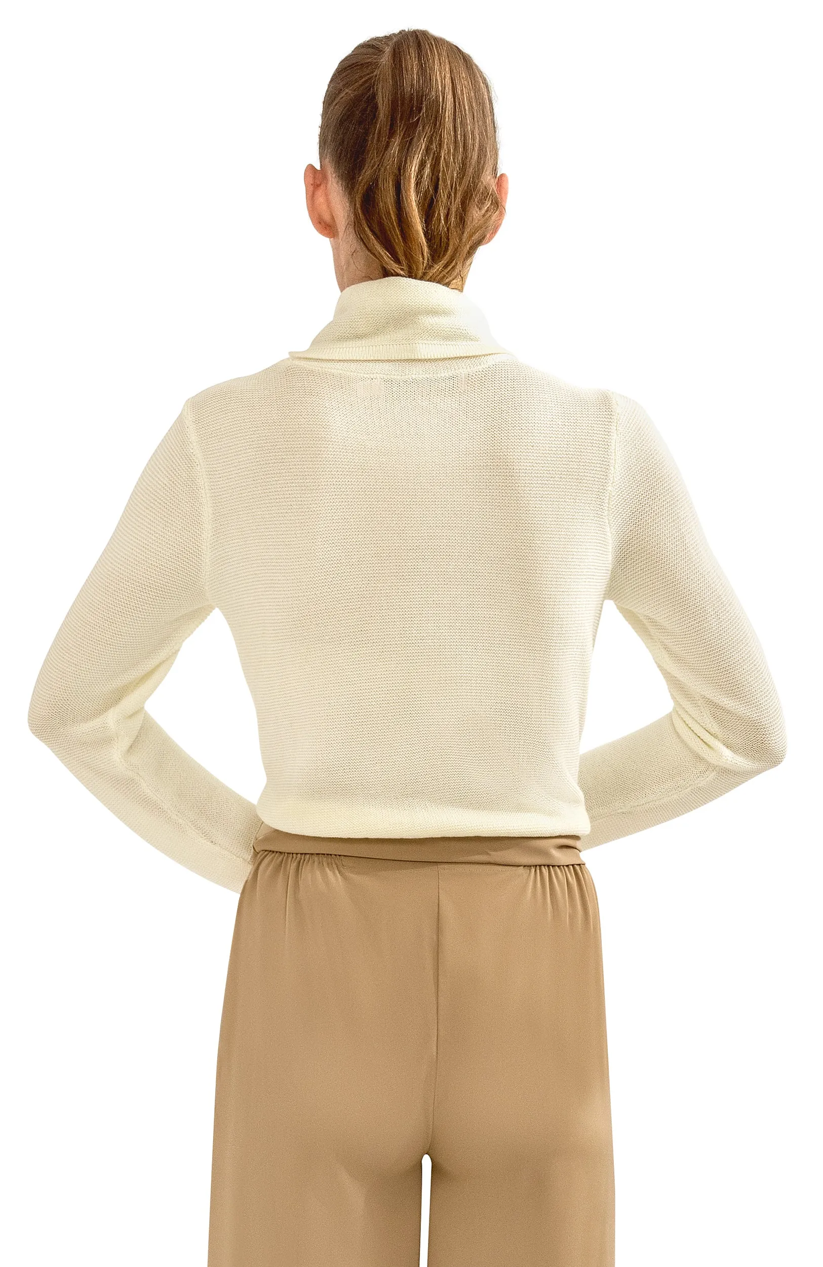 Knit Knit Turtleneck Sweater slimming design