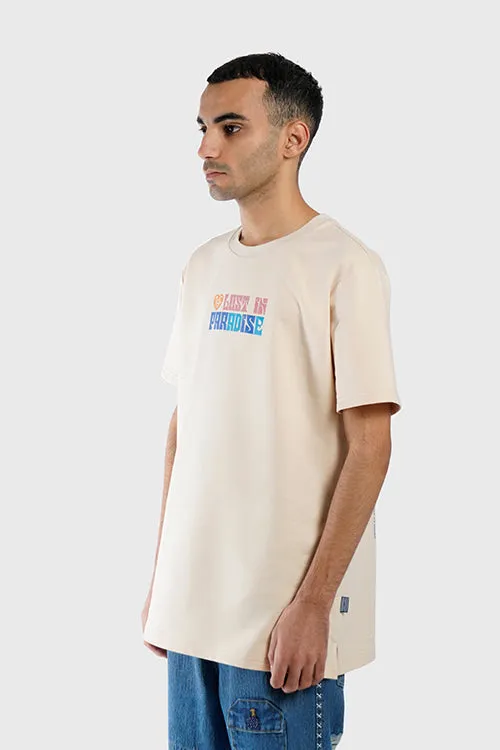 Lost in Paradise Tee slimming V-neck