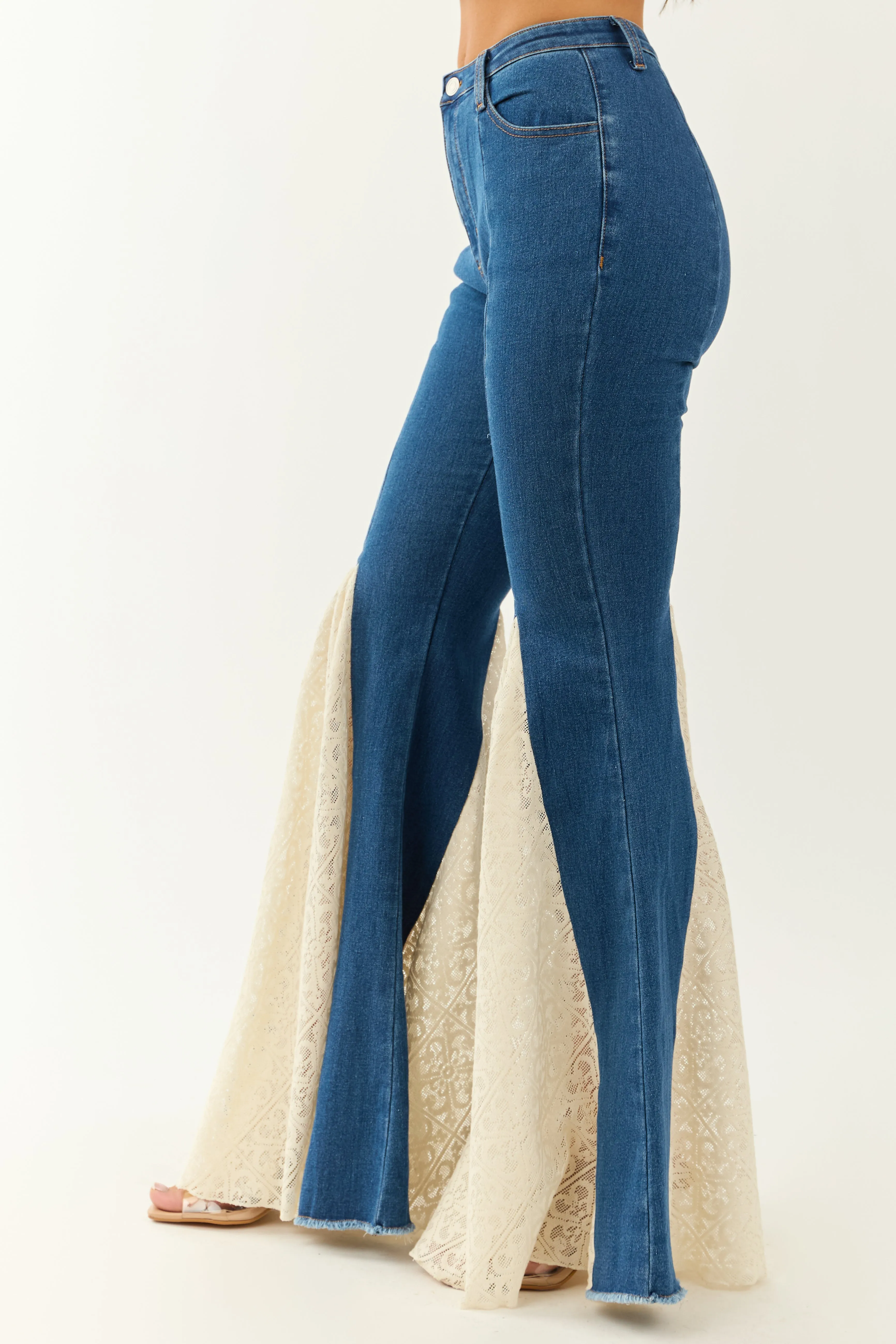 Medium Wash Super Flare Lace Hem Stretchy Jeans daily pick