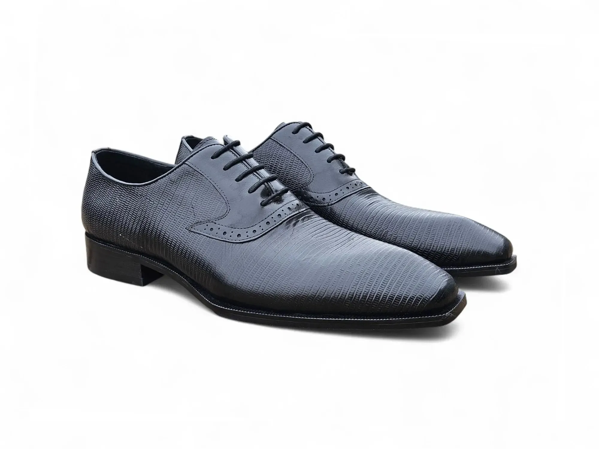 Milano Lizard Embossed Oxford Dress Shoes modern vibe