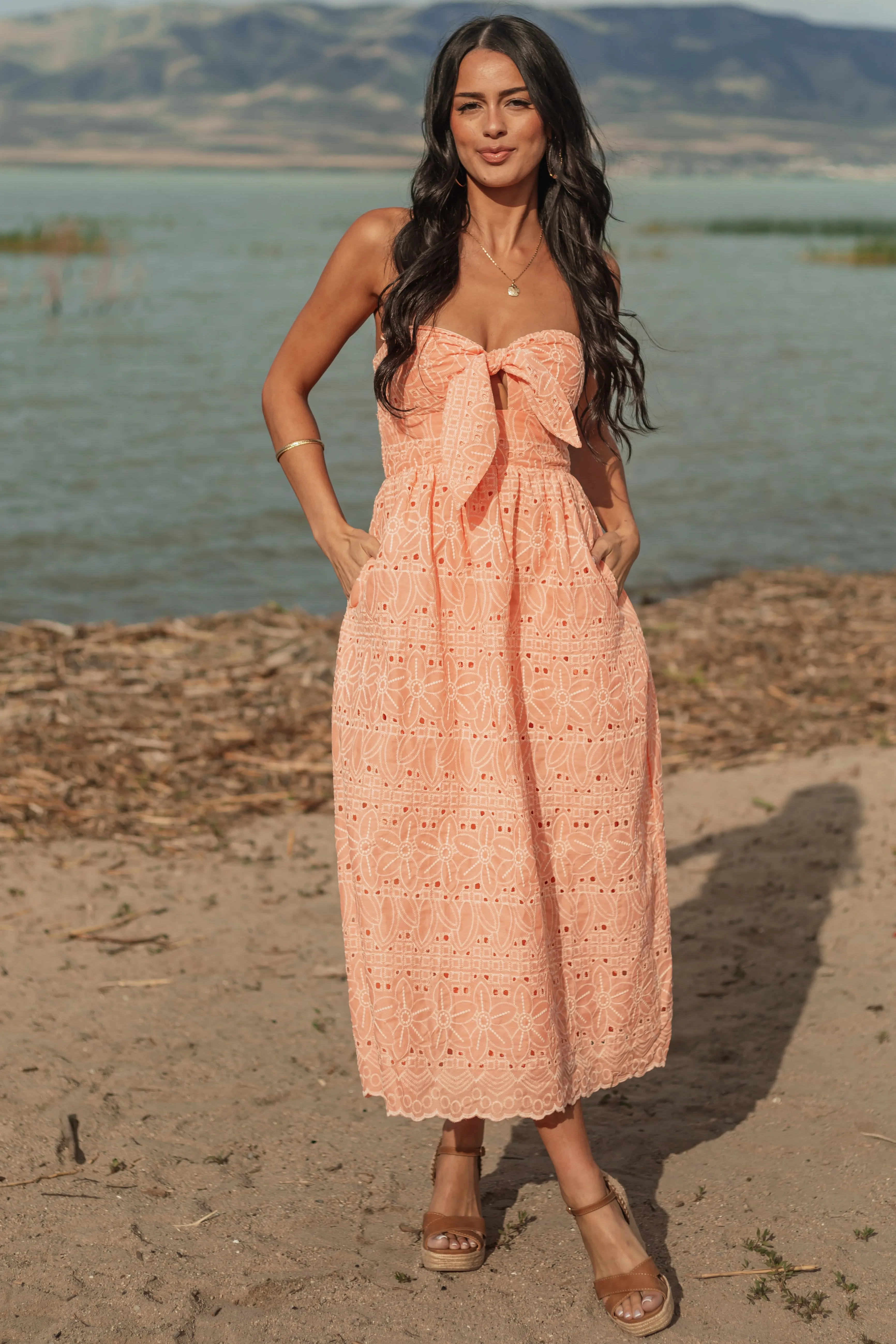 6/3/2025,ALL_PRODUCTS,back-in-stock:true,filter-color:Orange,filter-neckline:Sweetheart,filter-pattern:Solid,filter-season:Summer,filter-sleeve:Strapless/Tube,gpc:Dresses,pc:Midi_Dresses,Reg-Price