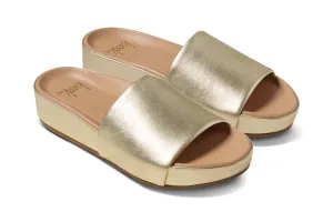 cf-size-10,cf-size-11,cf-size-5,cf-size-6,cf-size-7,cf-size-8,cf-size-9,color_platinum,Footbed,memory foam,metallic,no-shipping-label-for-uk-can,pelican,platform,platinum,Rubber Outsole,Sandals,Slide,Slides,stylegroup_PELICAN,SU25,Top Sellers,travel,YCRF_s