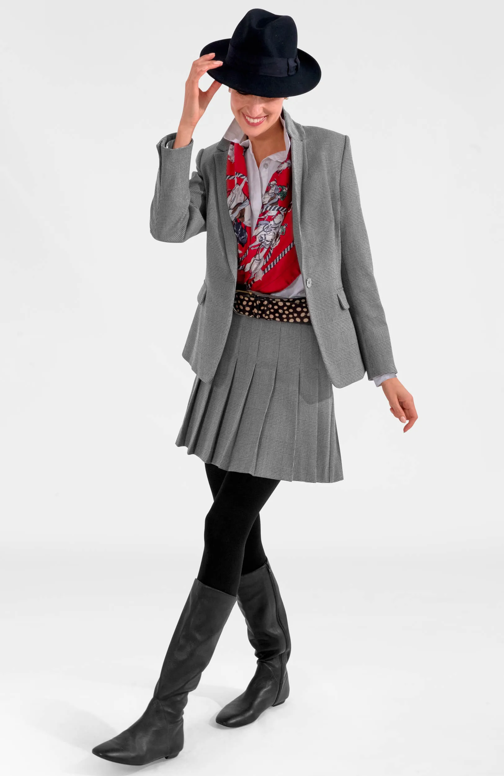 Preppy Plaid Blazer run free