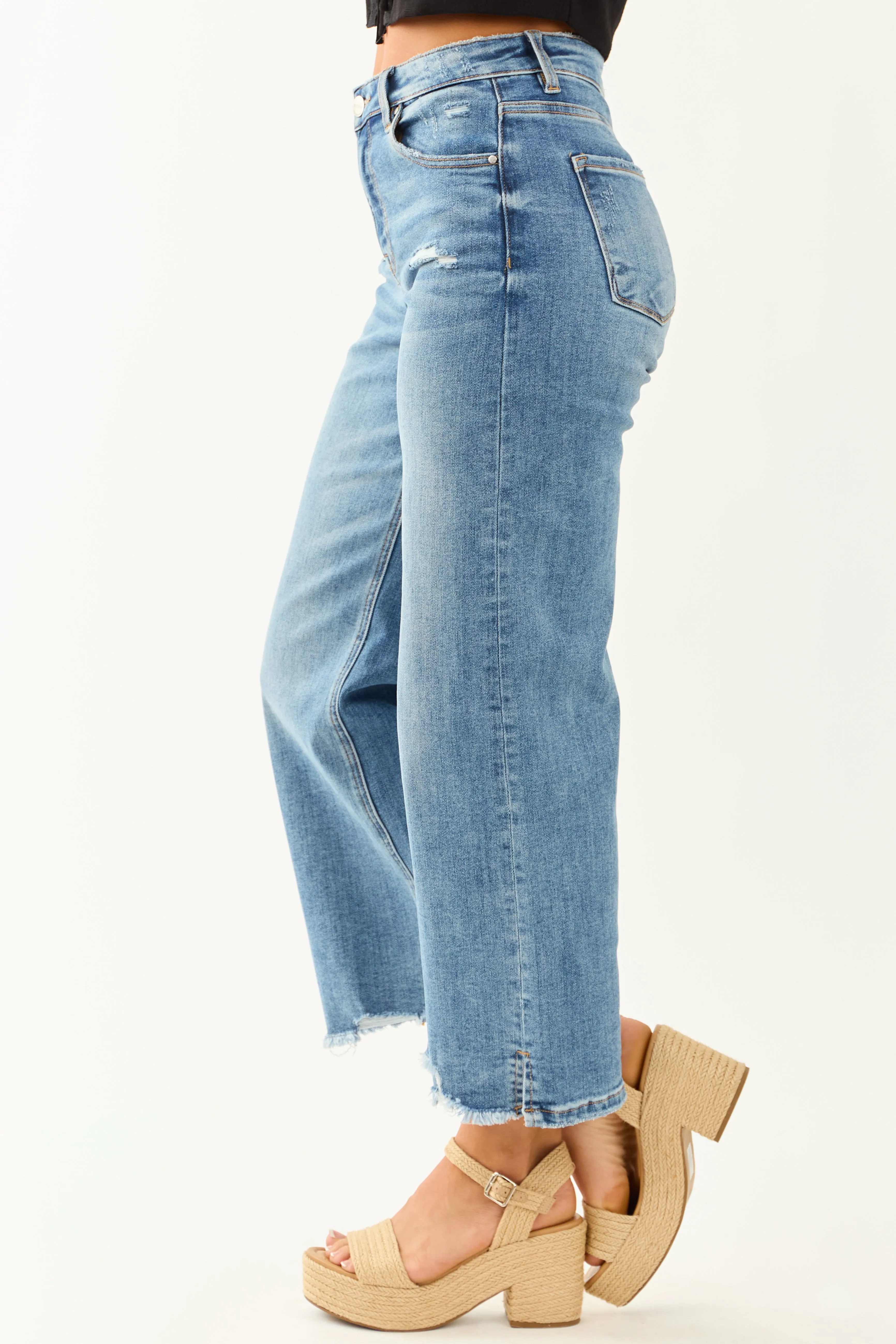 Risen Cropped Frayed Slit Hem Stretchy Wide Jeans look focus