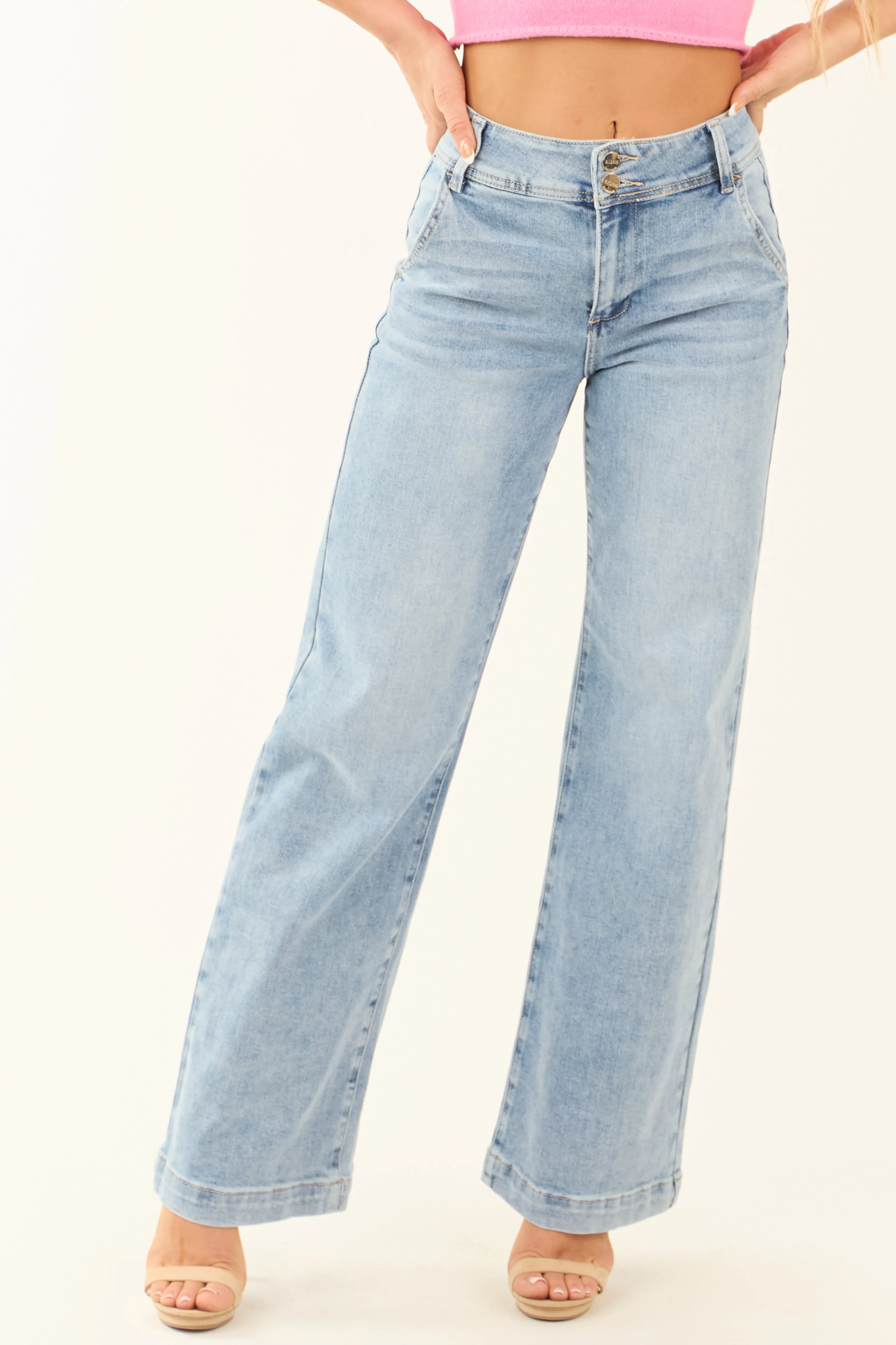 1/31/2025,ALL_PRODUCTS,back-in-stock:true,filter-color:Blue,filter-fabric:Cotton,filter-fabric:Denim,filter-inseam:32",filter-rise:High Rise,filter-season:Fall,filter-season:Spring,filter-season:Summer,filter-season:Winter,filter-style:Non-Distressed,