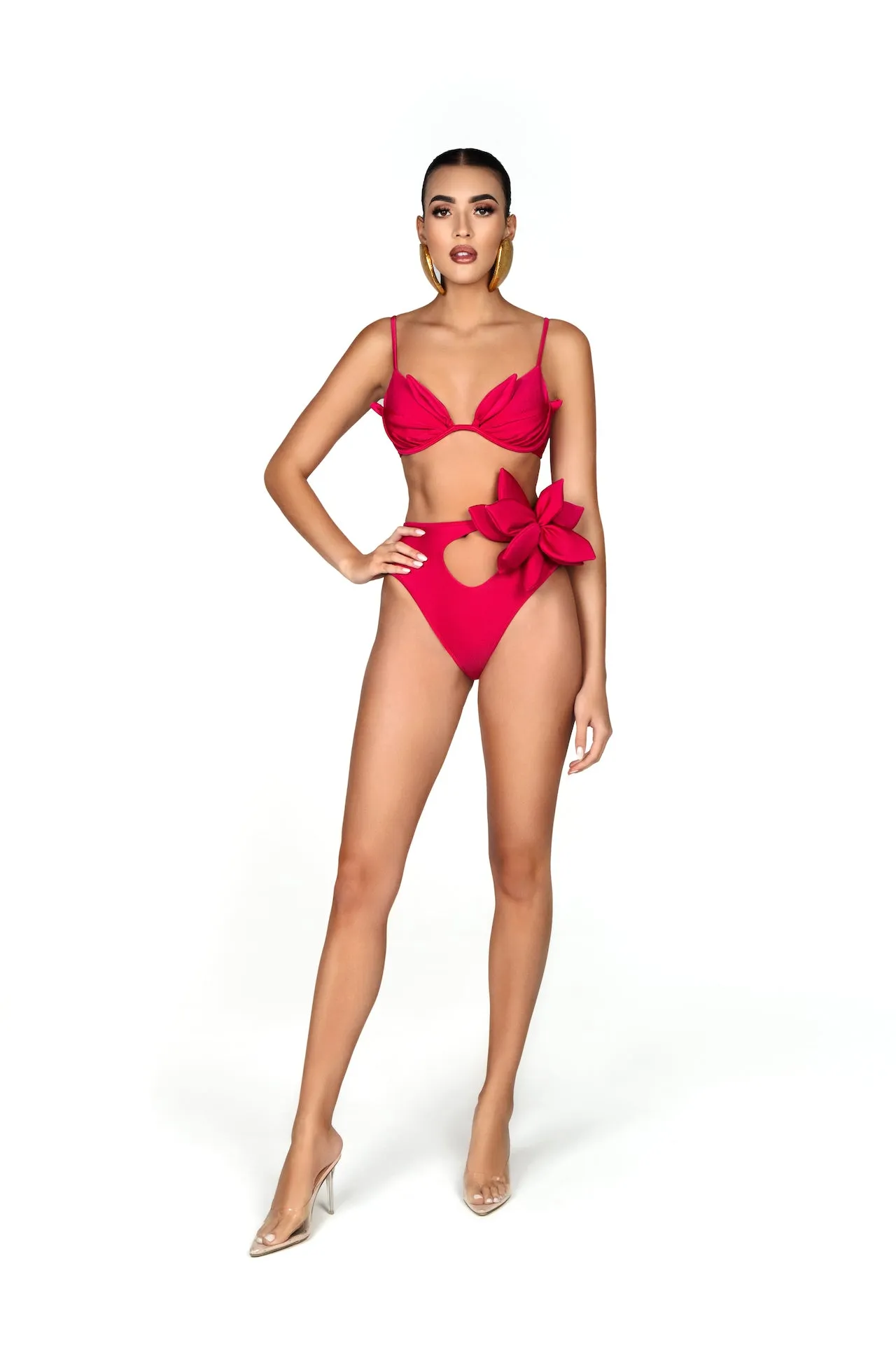 SARI BOTTOM strapless design