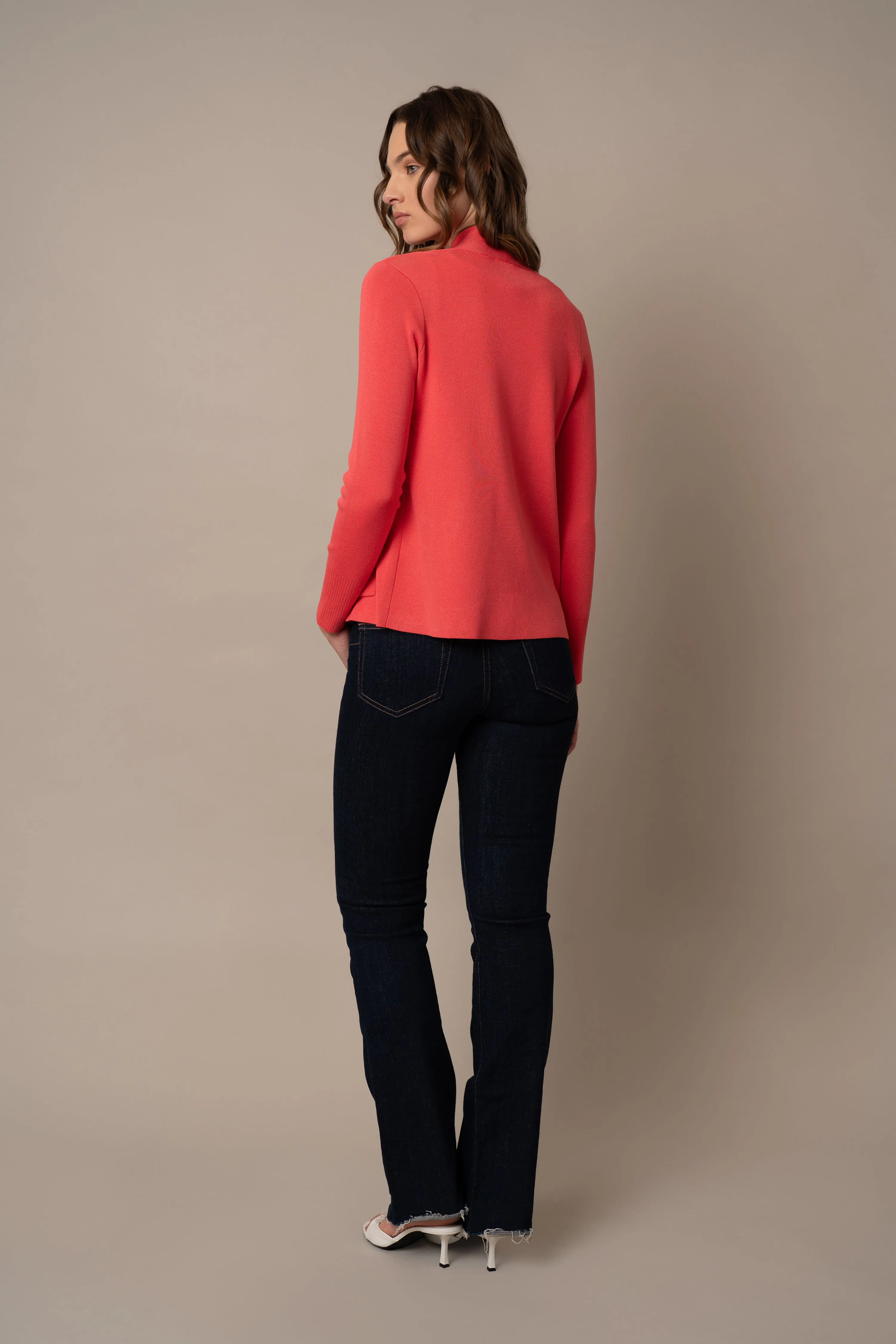 Short Cardigan with Pockets cozy classic