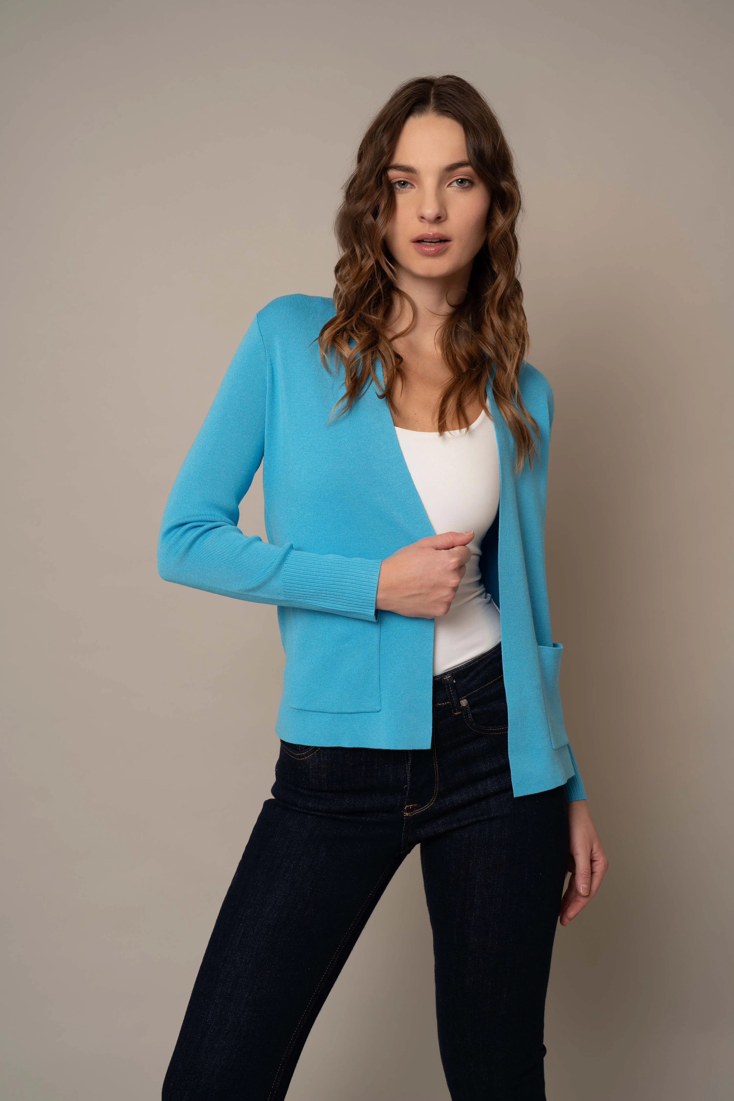 Short Cardigan with Pockets cozy classic