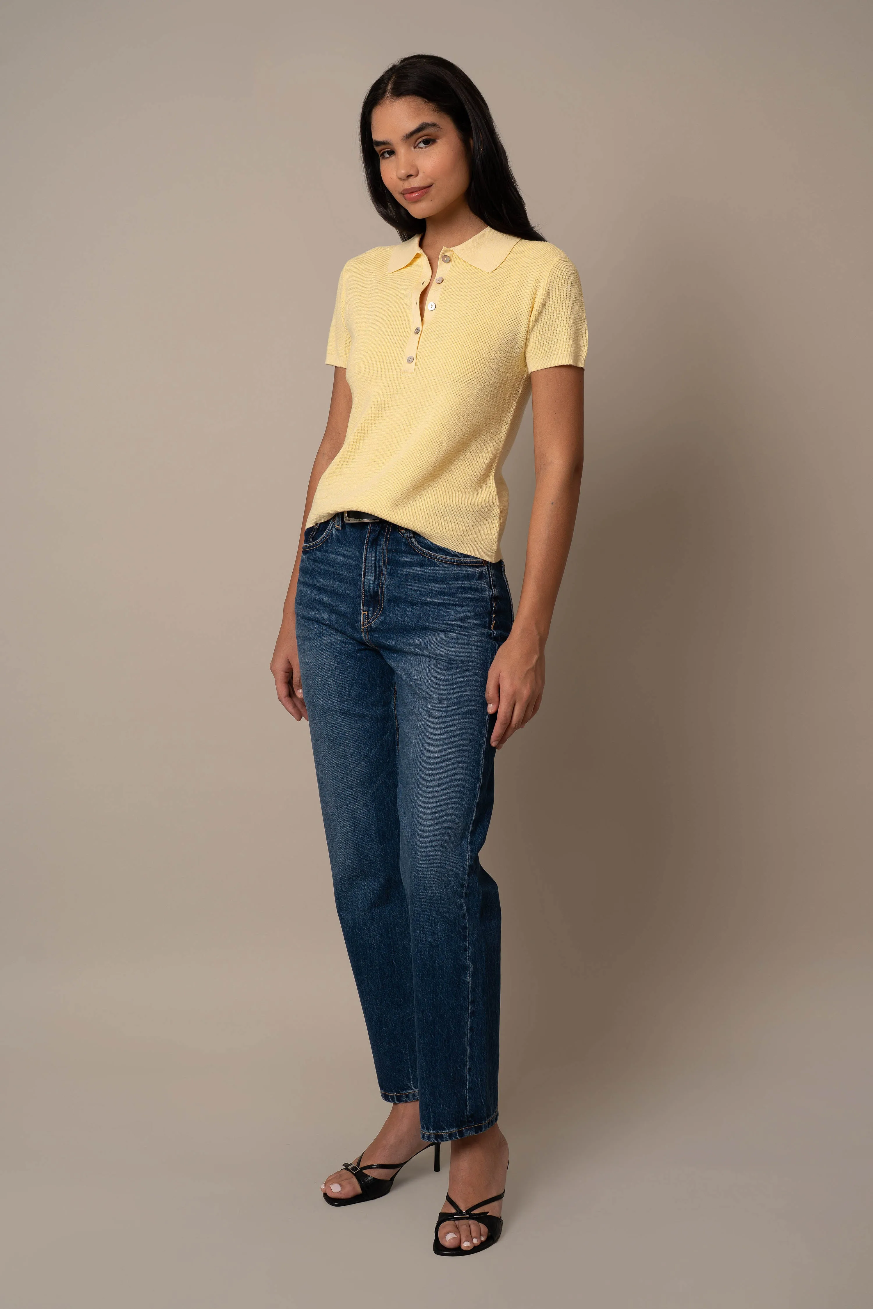 Short Sleeve Waffle Pullover airport look
