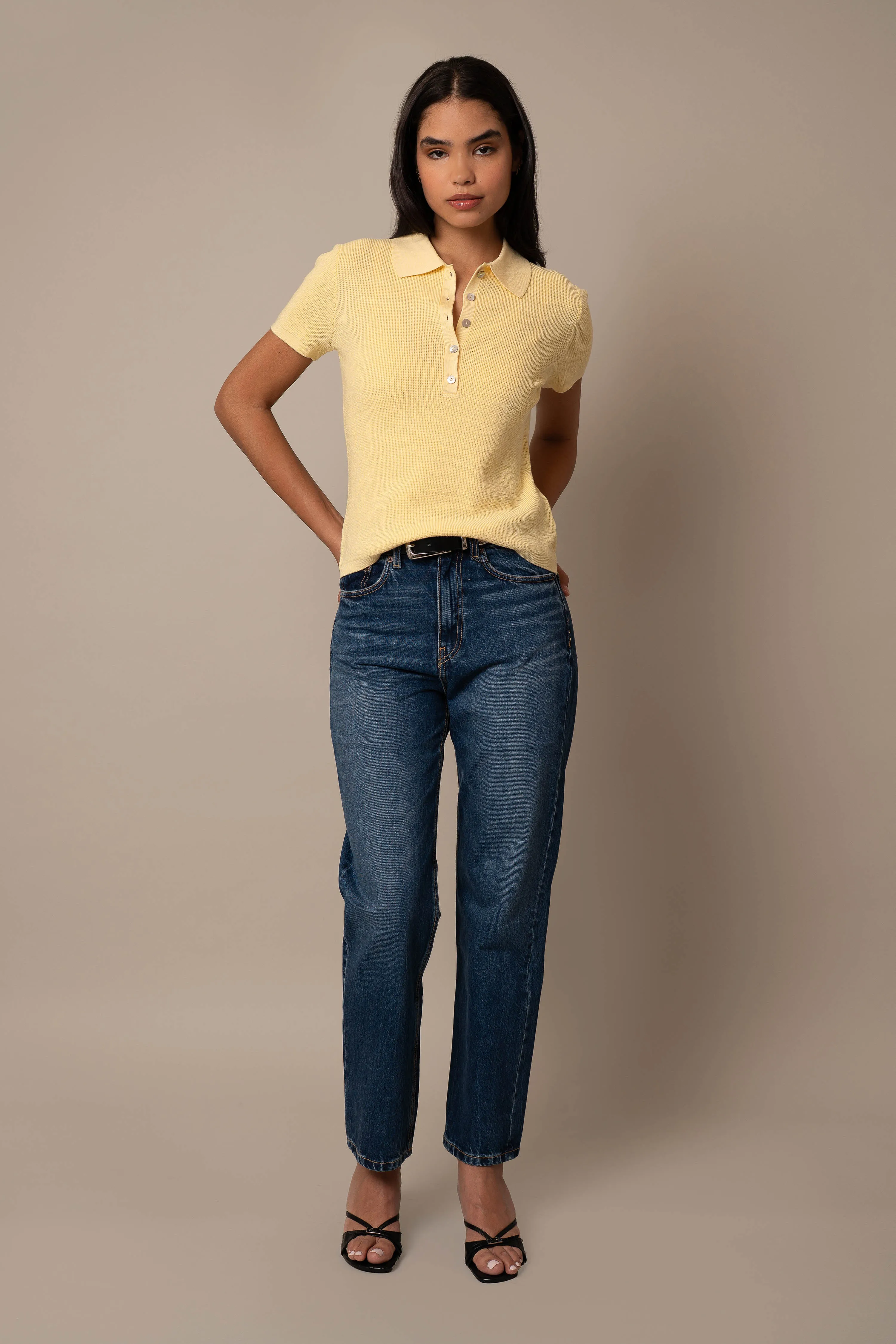Short Sleeve Waffle Pullover airport look