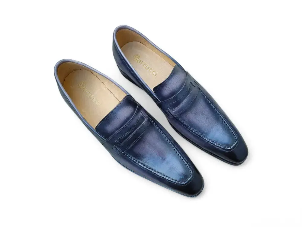 Signature Leather Penny Loafer Slip-on subtle vibe