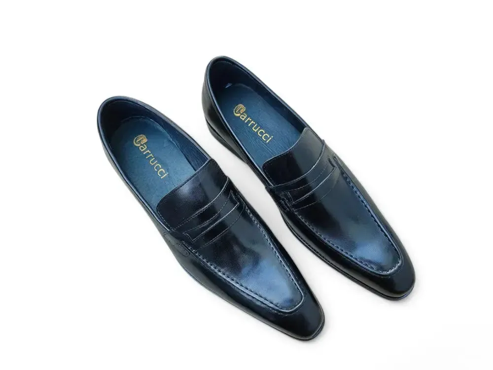 Signature Leather Penny Loafer Slip-on subtle vibe