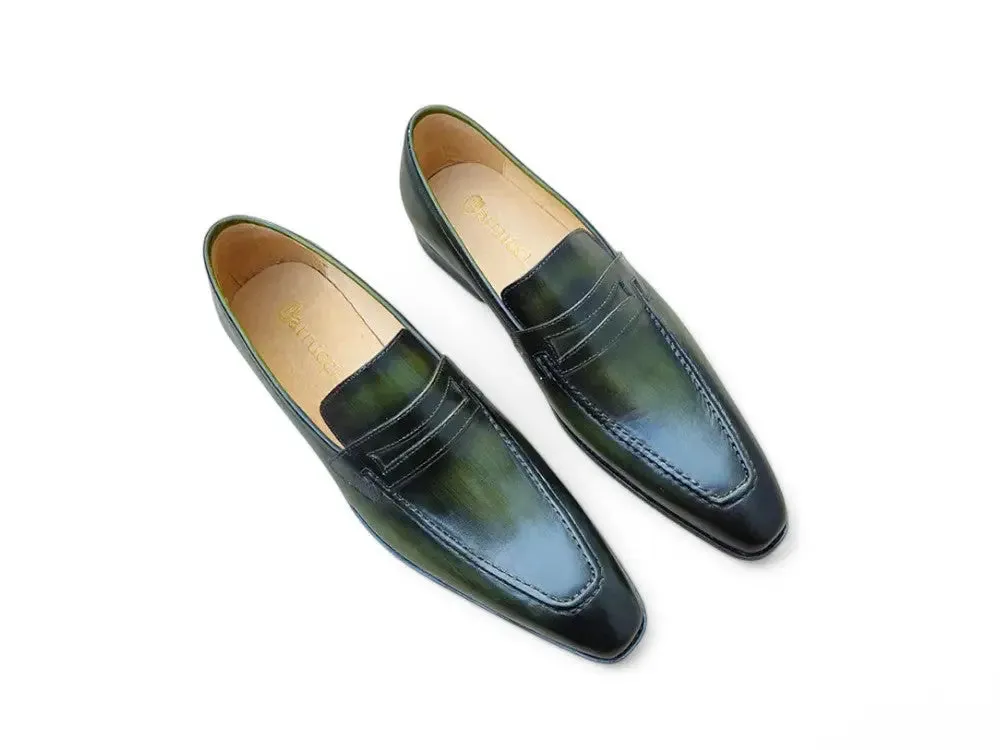 Signature Leather Penny Loafer Slip-on subtle vibe