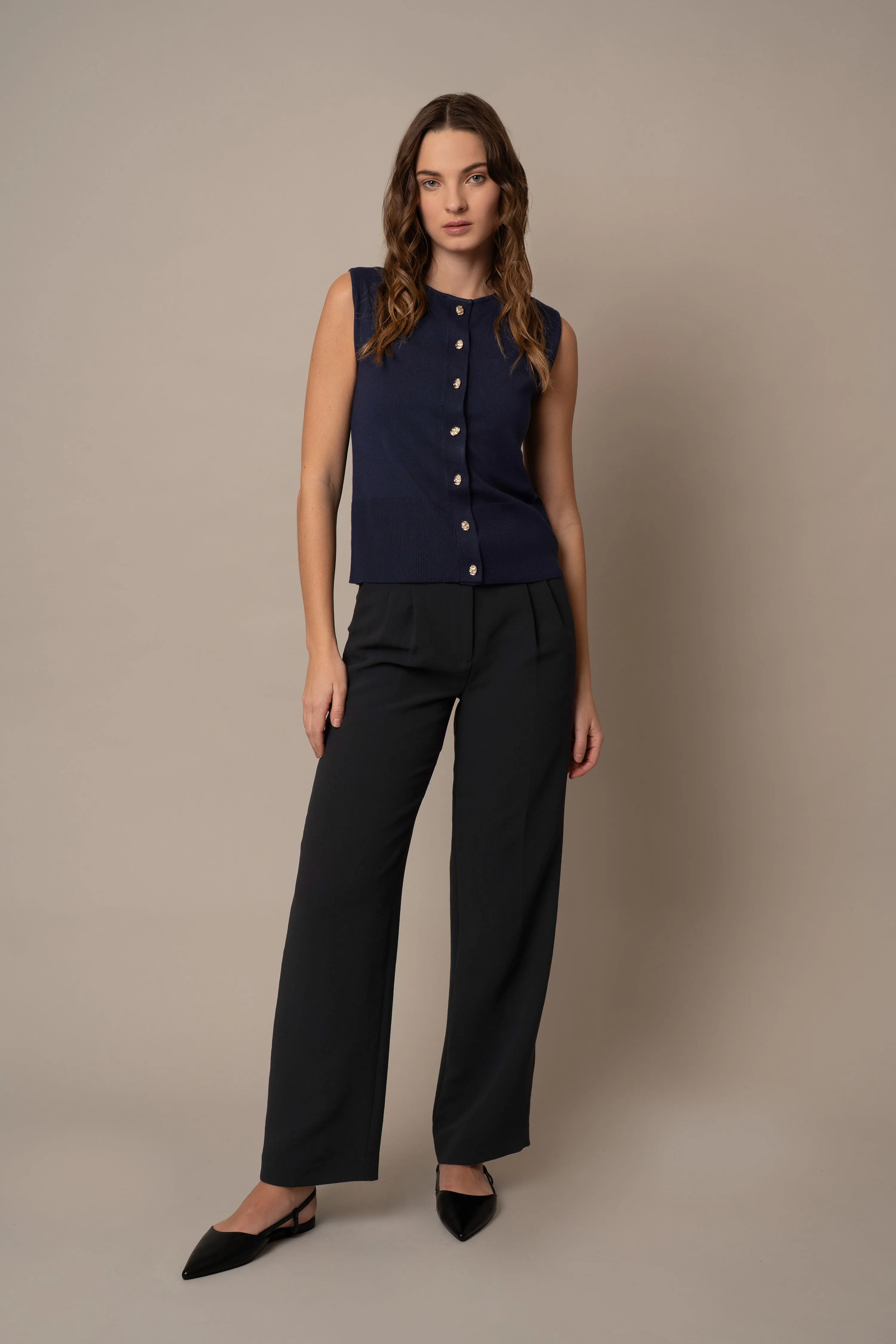 Sleeveless Button Down Cardigan minimal tone