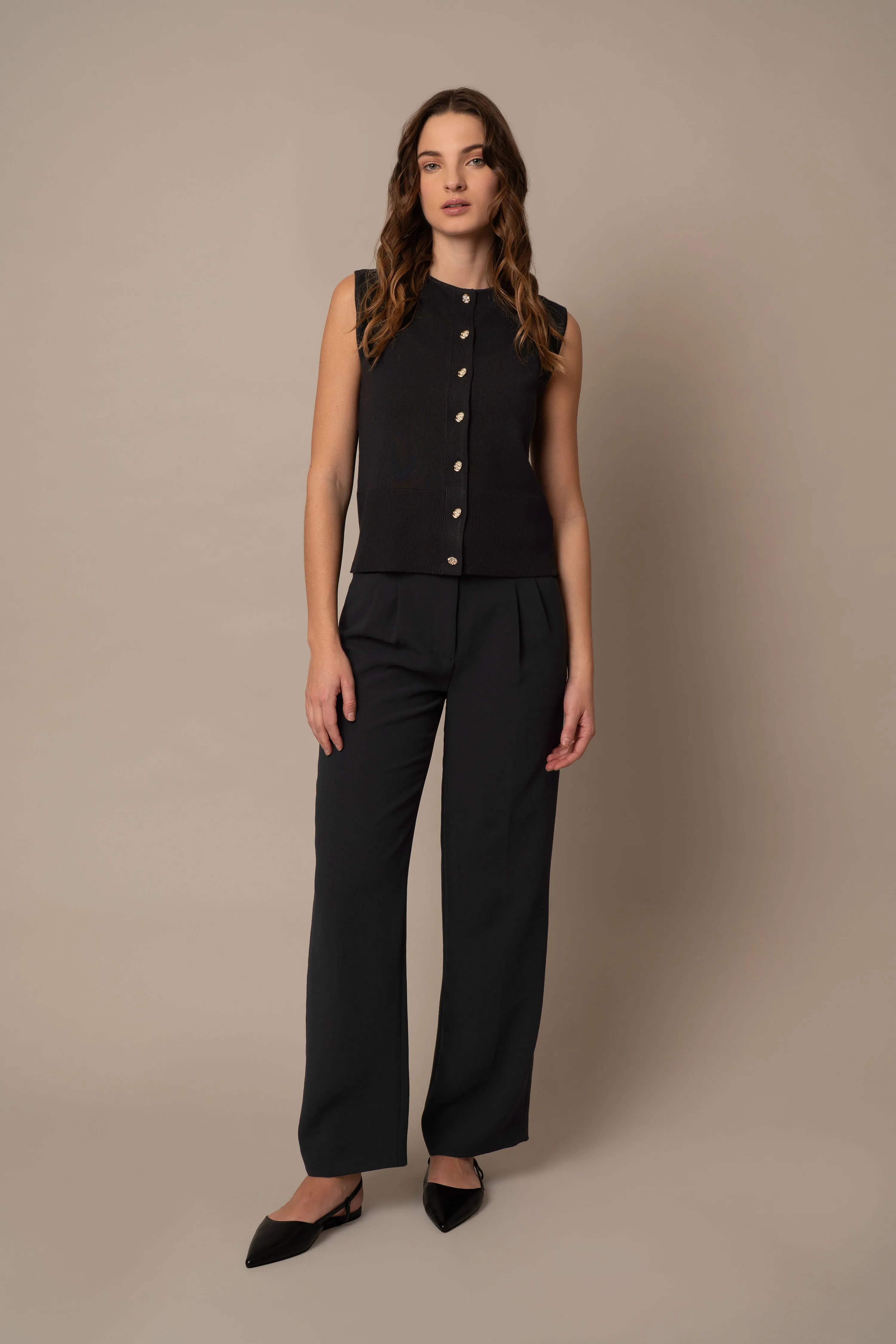 Sleeveless Button Down Cardigan minimal tone