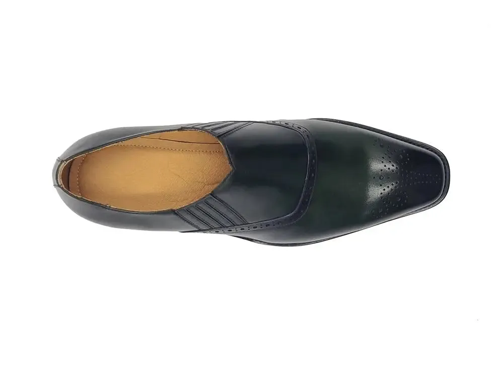 Slip-on Loafer with medallion pace cool