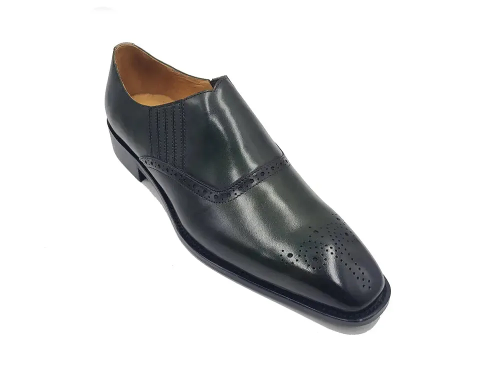 Slip-on Loafer with medallion pace cool