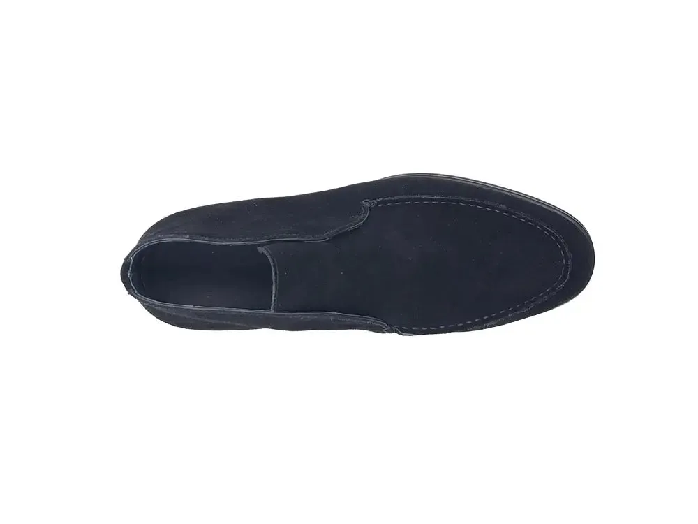 Soft Suede Comfort Loafer airport look