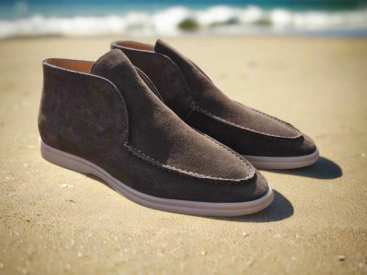Soft Suede Comfort Loafer airport look