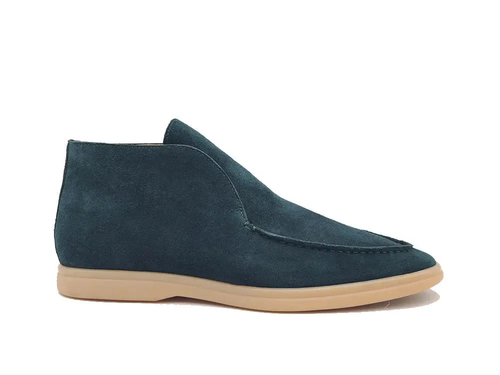 Soft Suede Comfort Loafer airport look