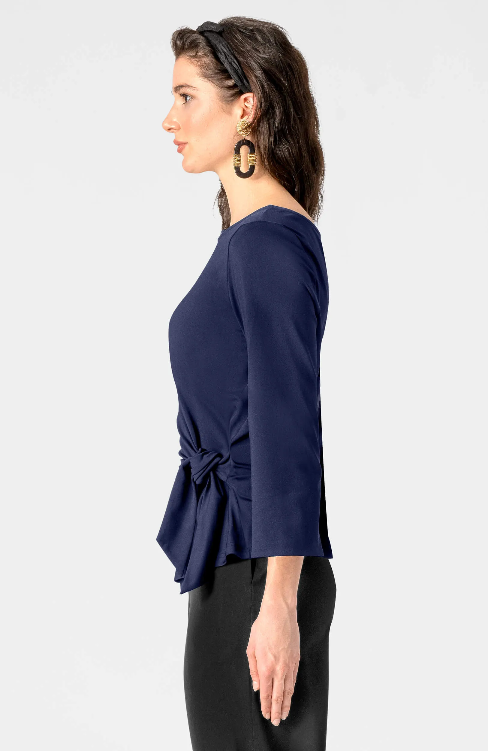 Solid Cinch & Tie Top height elongating