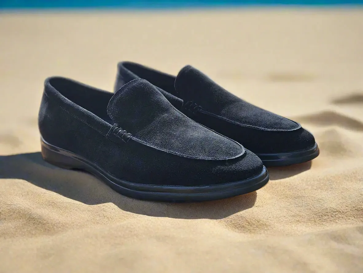 Supple Suede Loafer relaxed fit