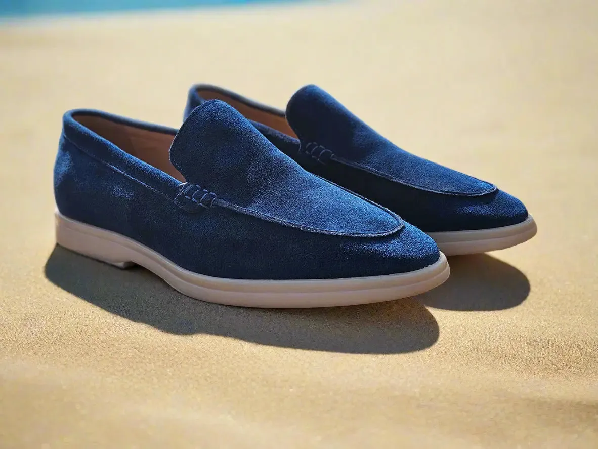 Supple Suede Loafer relaxed fit