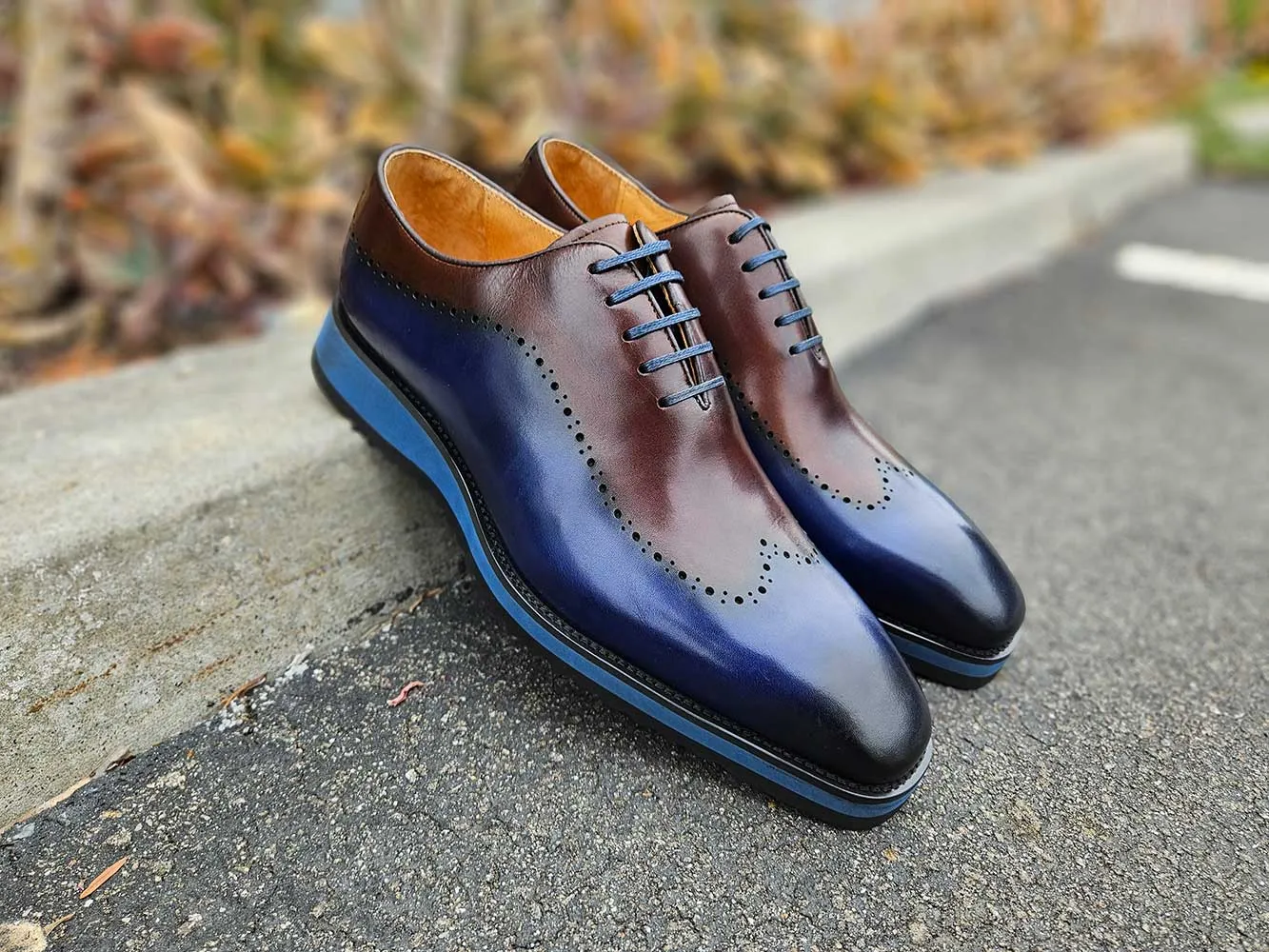 Two Tone Oxford With Lightweight Sole soft motion
